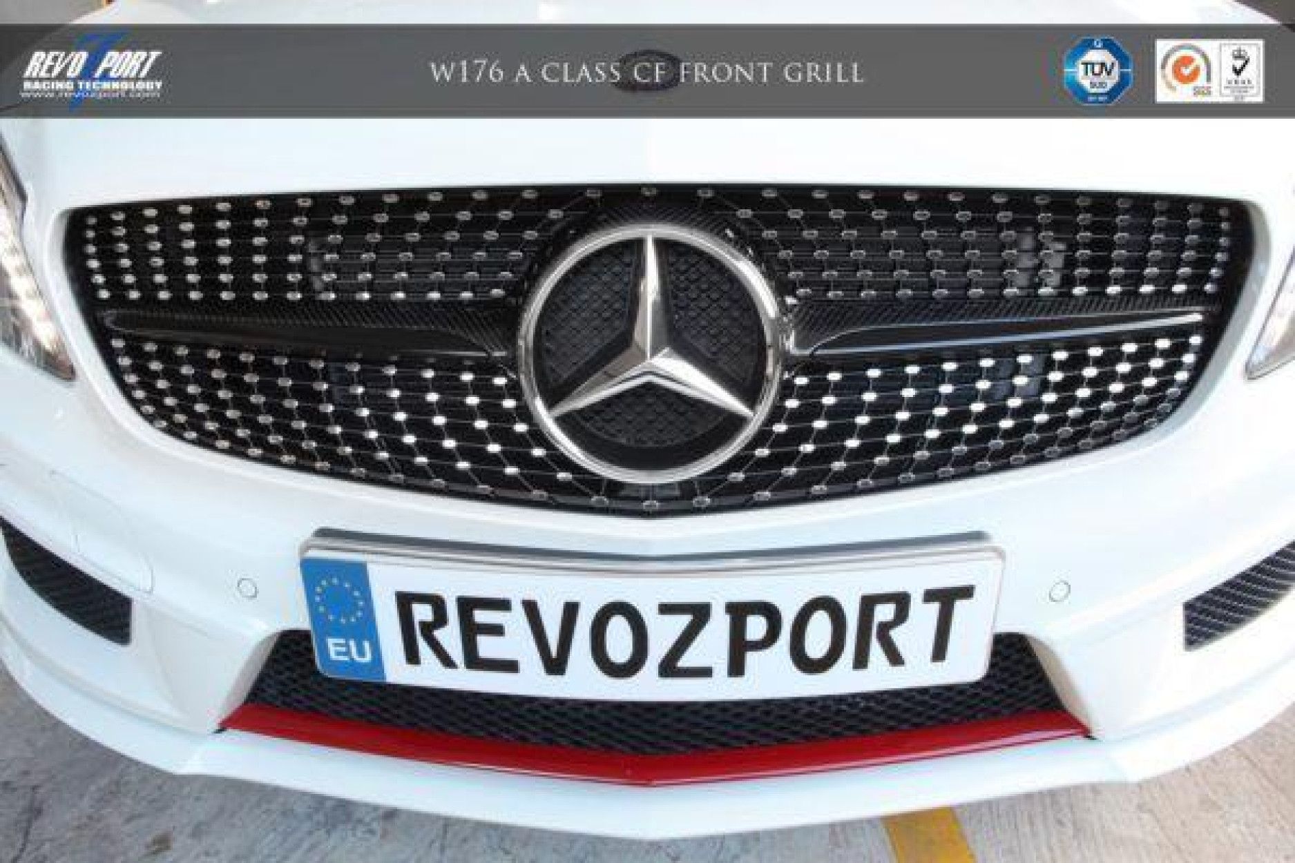 RevoZport Carbon Kühlergrill für Mercedes Benz A-Klasse W176 A45