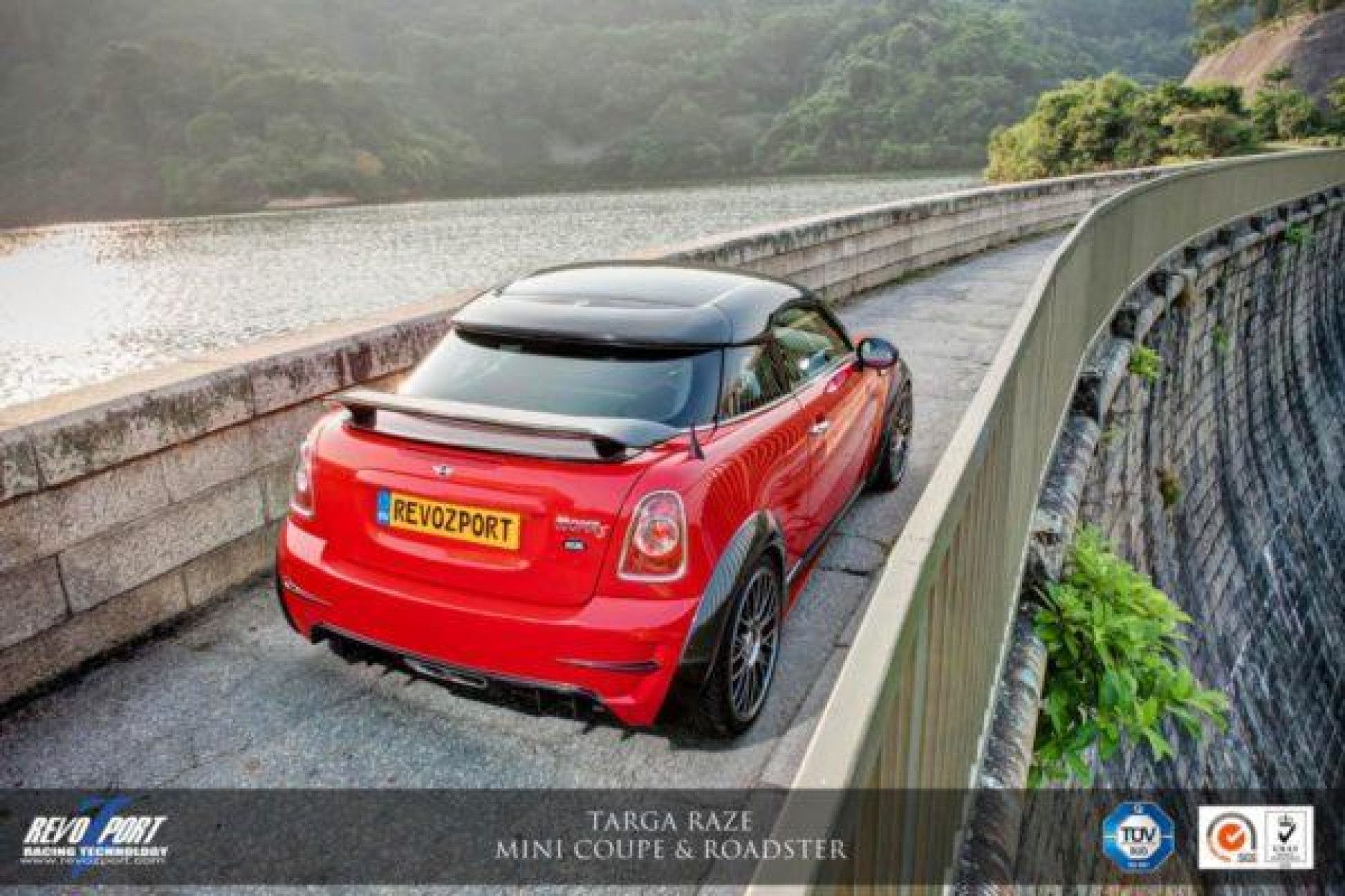 RevoZport Carbon Heckflügel für Mini R56 GT-Style - online kaufen bei CFD