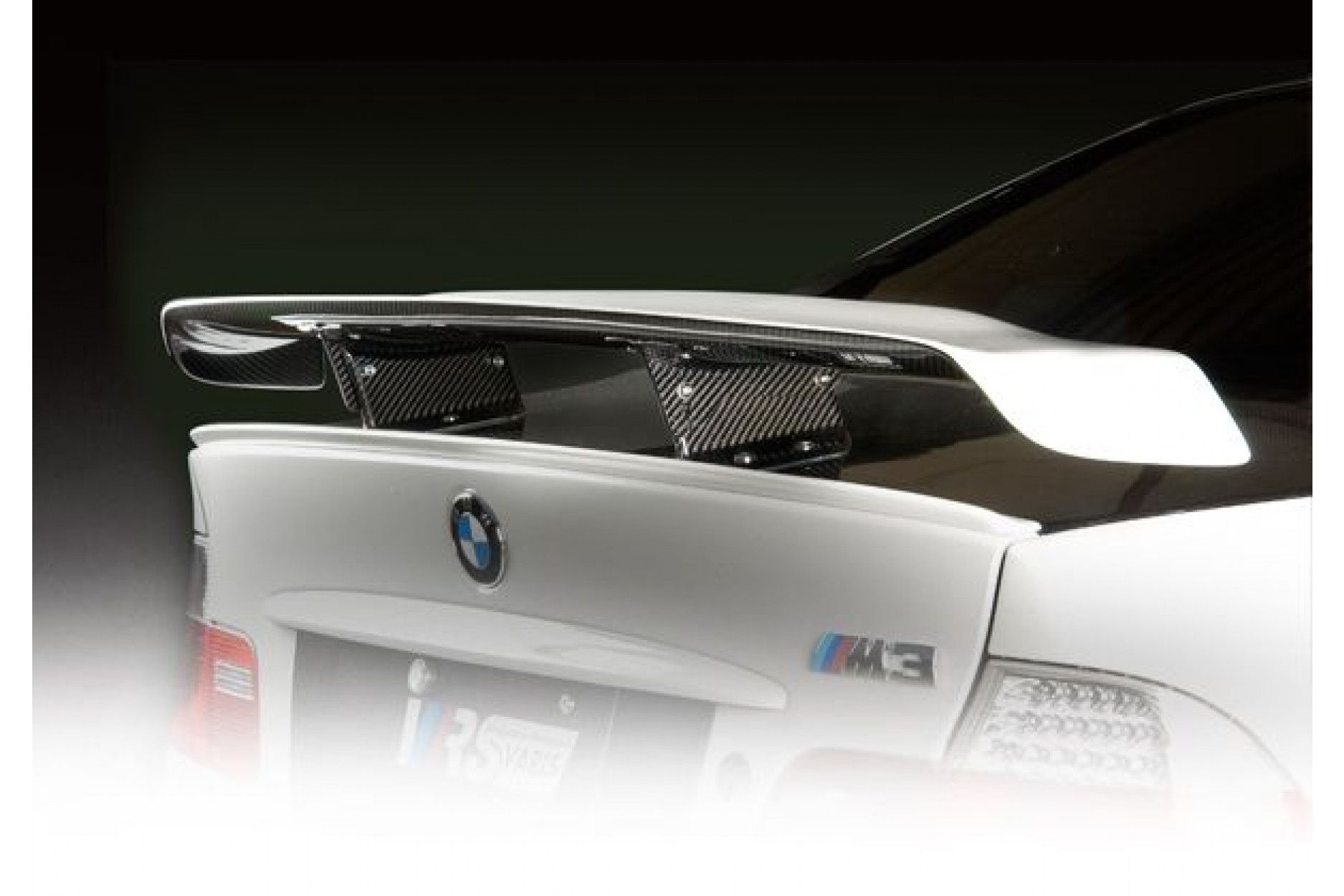 Varis Heckflügel GT für BMW E46 M3 - Hyper Narrow (Carbon) (2) 