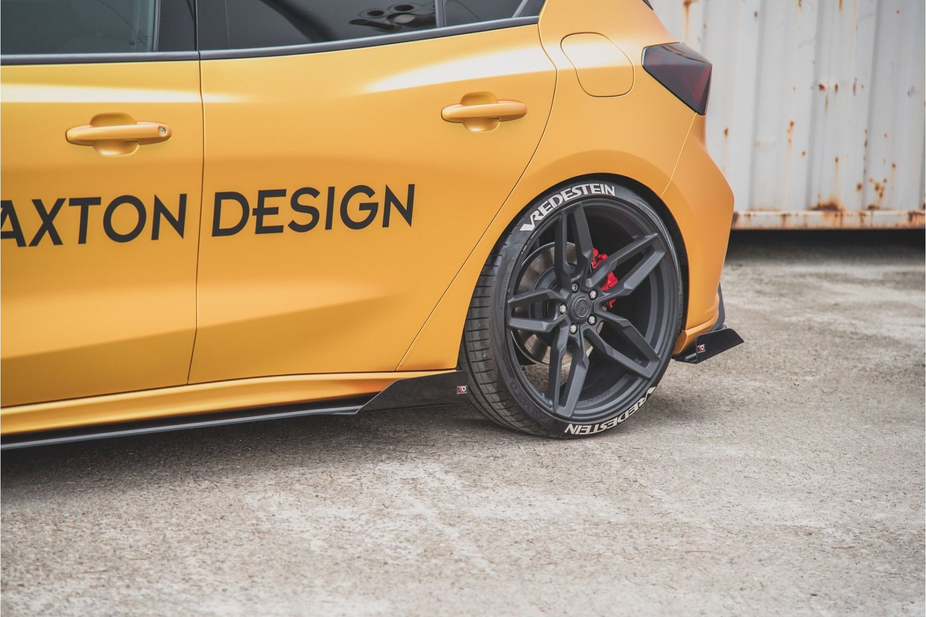 Maxtondesign Seitenschweller für Ford Focus MK4 STST-Line Racing schwarz  hochglanz - online kaufen bei CFD