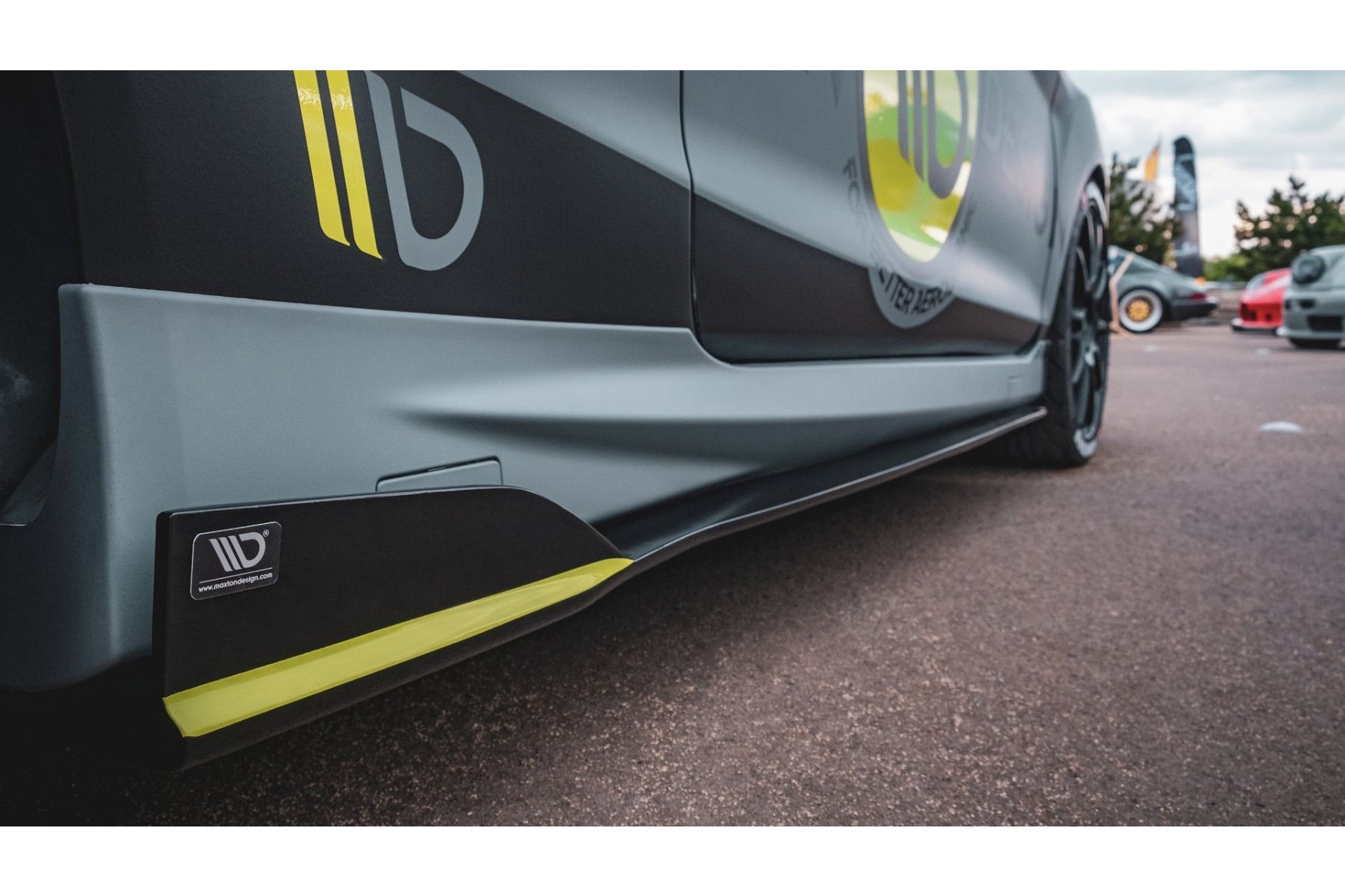 Maxtondesign Seitenschweller für Ford Fiesta MK7 ST Facelift schwarz (7) 