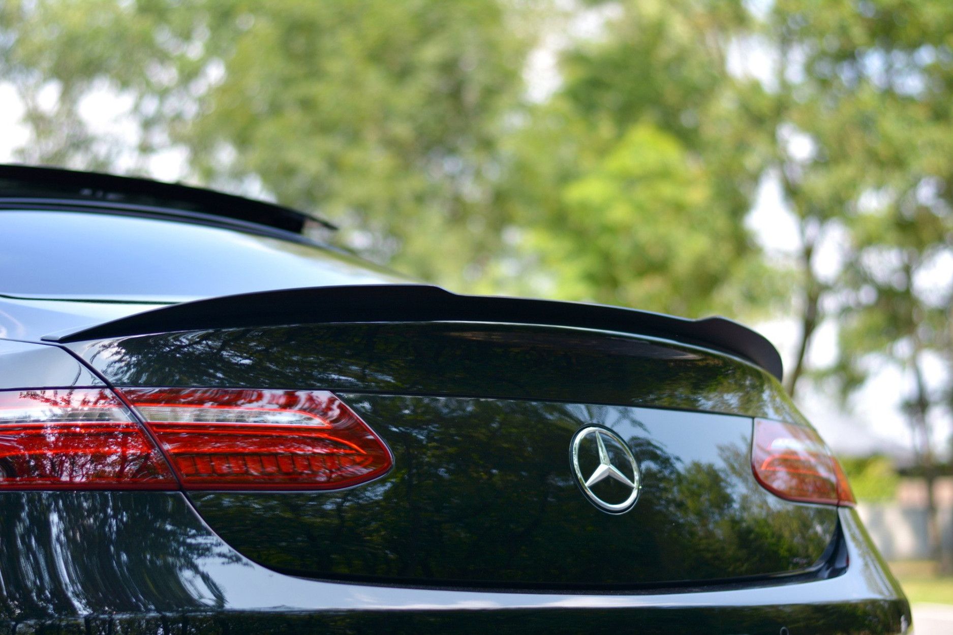 Maxtondesign Spoiler für Mercedes Benz E-Klasse C238 AMG-Paket Coupe  schwarz strukturiert - online kaufen bei CFD