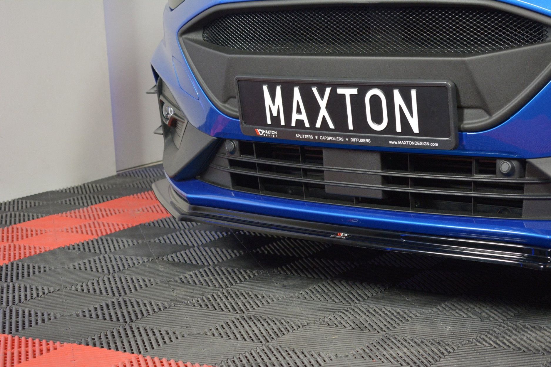 Maxtondesign Frontlippe V.5 für Ford Focus MK4 STST-Line schwarz hochglanz  - online kaufen bei CFD