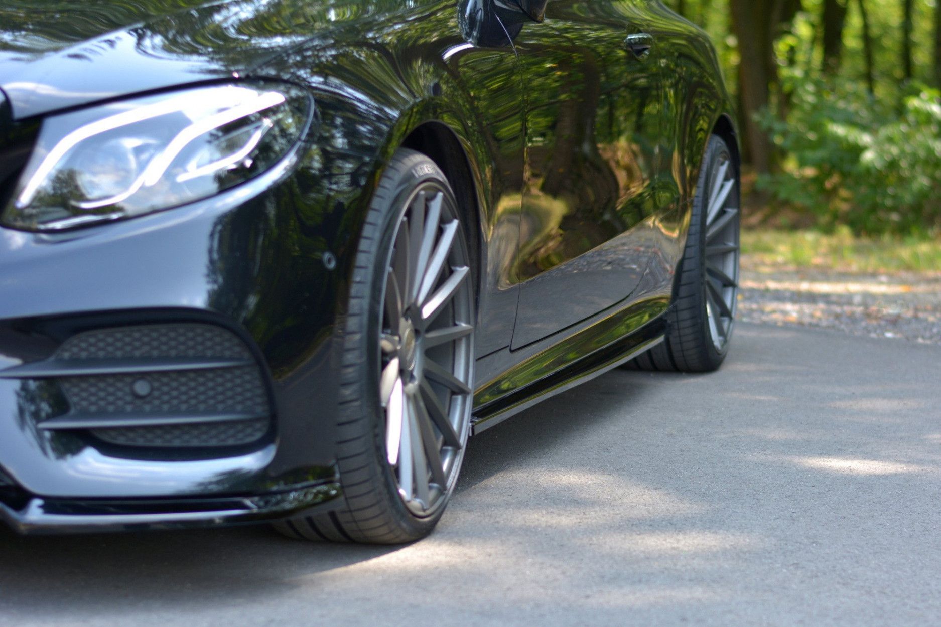 Maxtondesign Seitenschweller für Mercedes Benz E-Klasse C238 AMG-Paket Coupe schwarz hochglanz (4) 