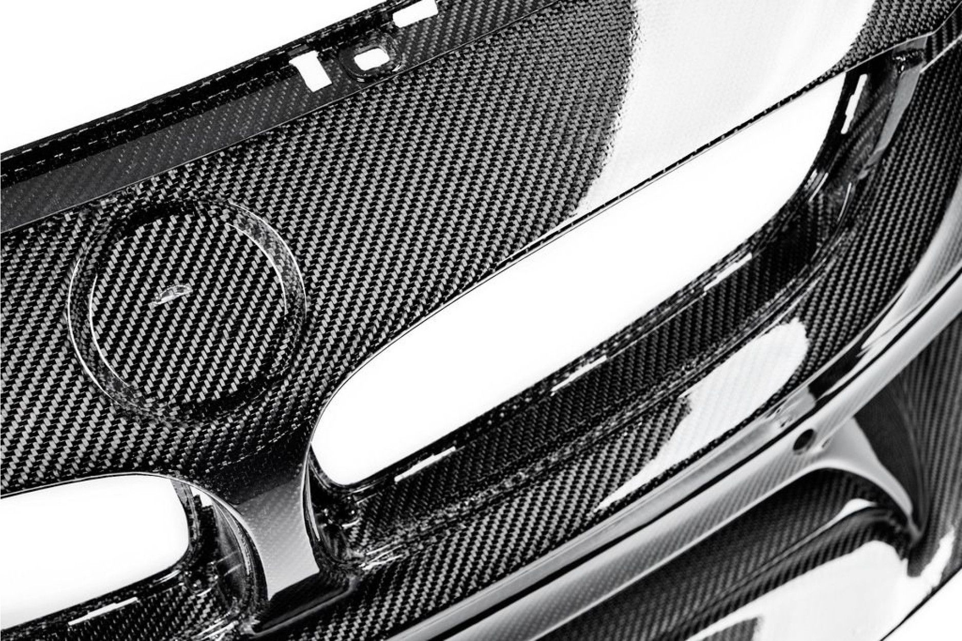 3DDesign Carbon Frontschürze passend für BMW F82 M4 (2) 