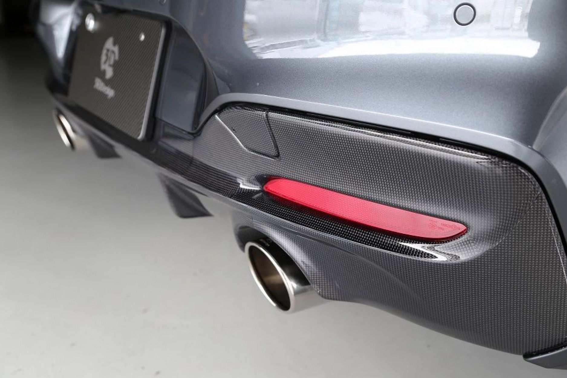 3DDesign Carbon Diffusor (2 Finnen) passend für BMW F20 LCI mit M-Paket (2) 