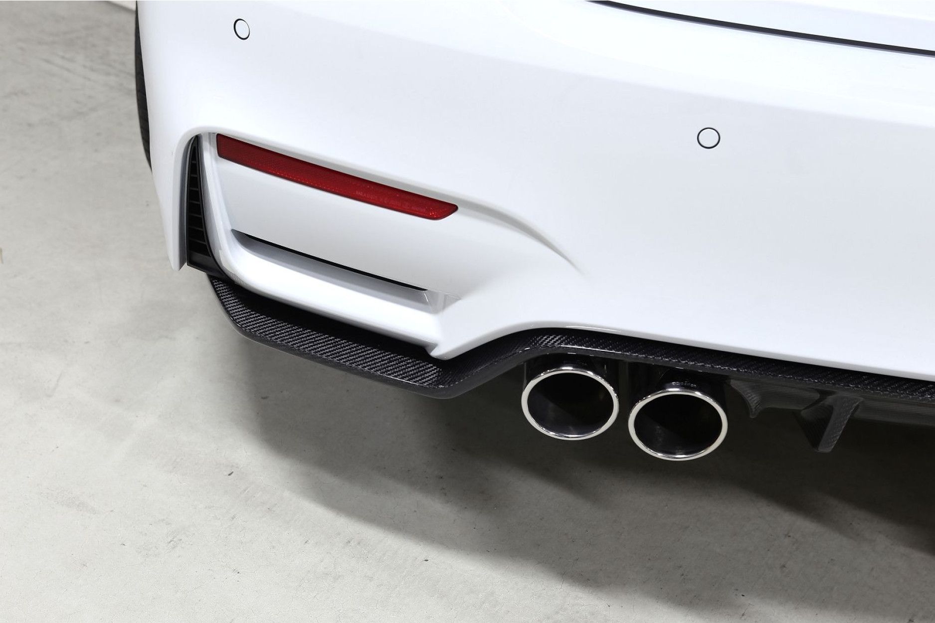 3DDesign Carbon Diffusor passend für BMW F80 M3 F82 F83 M4 - Typ 2 (2) 