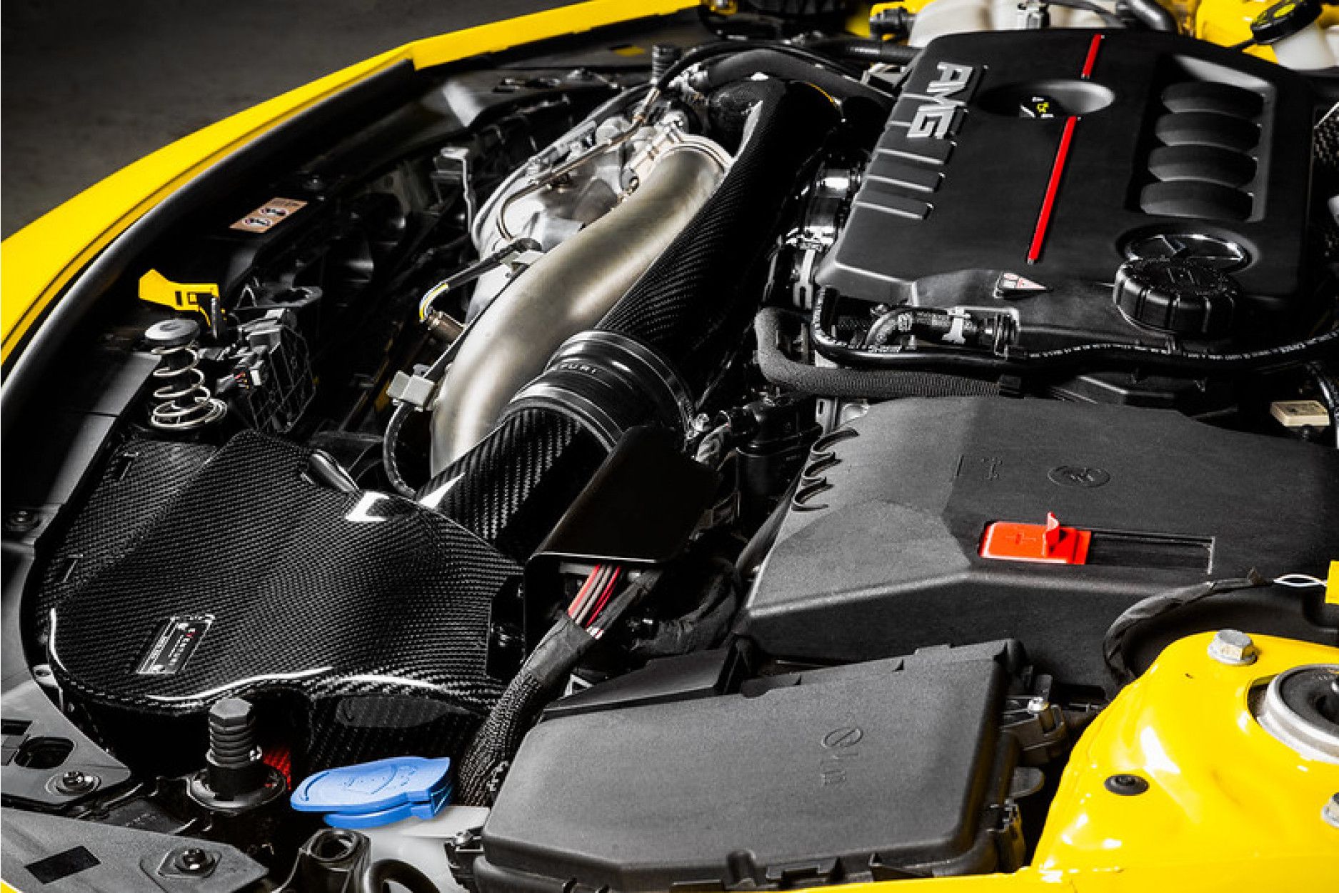 Eventuri Carbon Turbo-Rohr für Ansaugsystem für Mercedes Benz A35 AMG | CLA35 AMG und A250 - nur vor Facelift (3) 