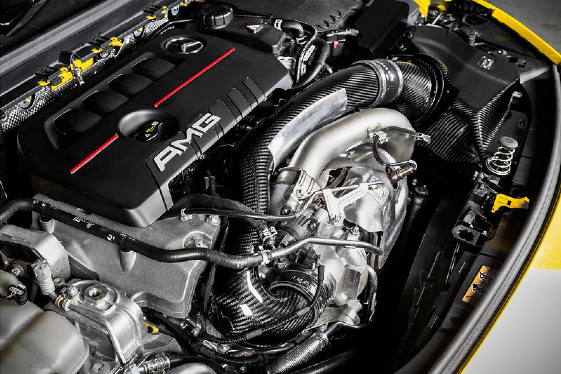 Eventuri Carbon Ansaugsystem für Mercedes Benz A35 AMG | CLA35 AMG und A250 - nur vor Facelift (5) 