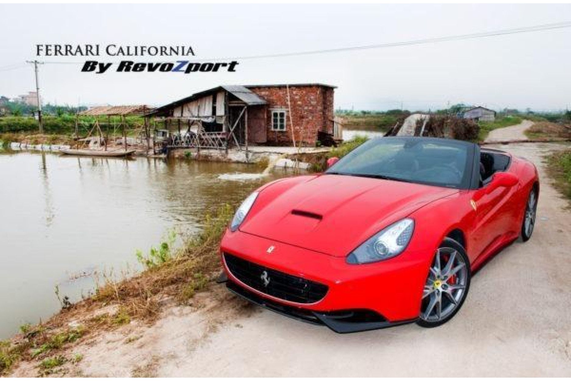RevoZport Carbon Frontlippe für Ferrari California OE-Style (3) 