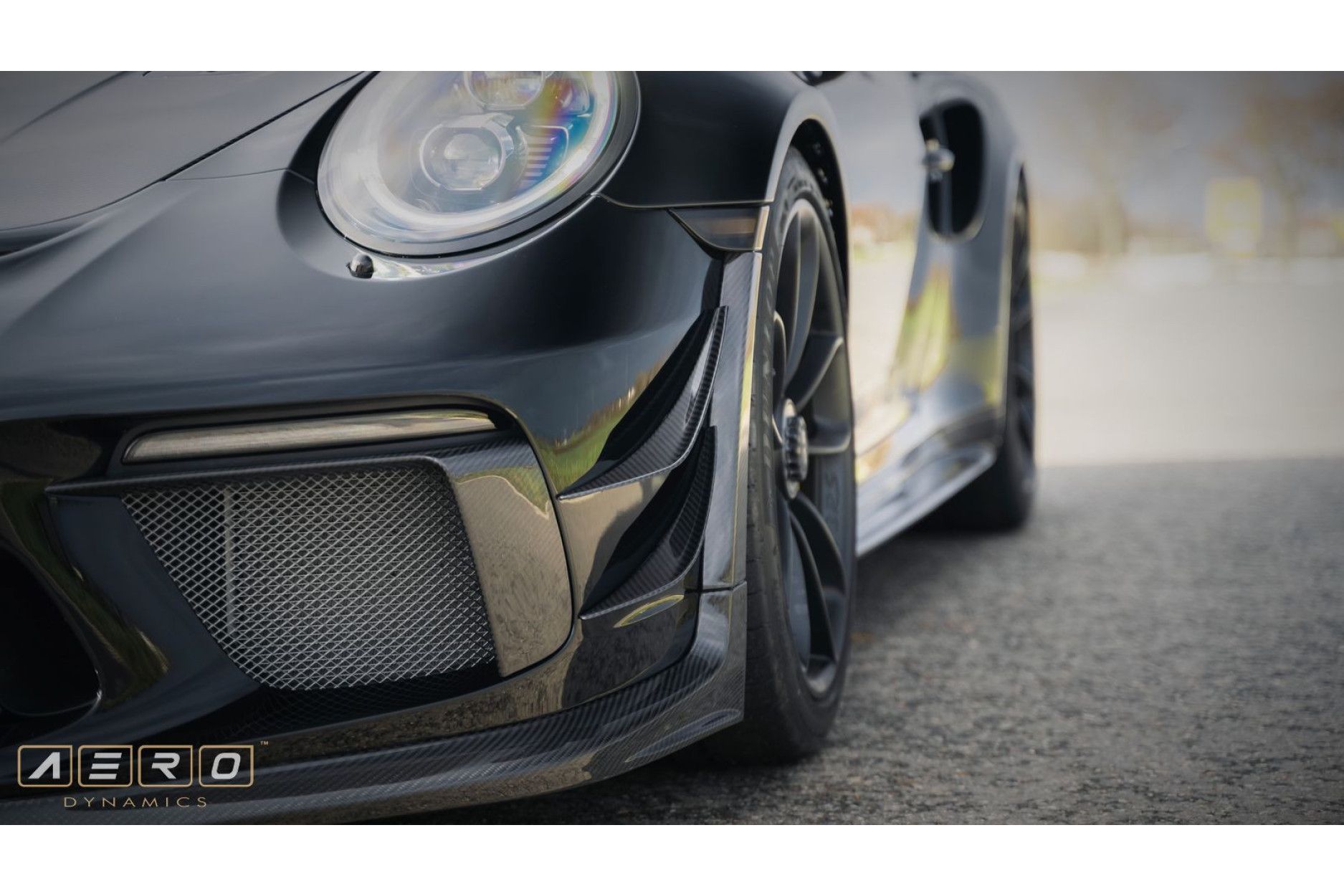 AERO Dynamics Carbon-Kit für Porsche 991.2 GT3RS (4) 