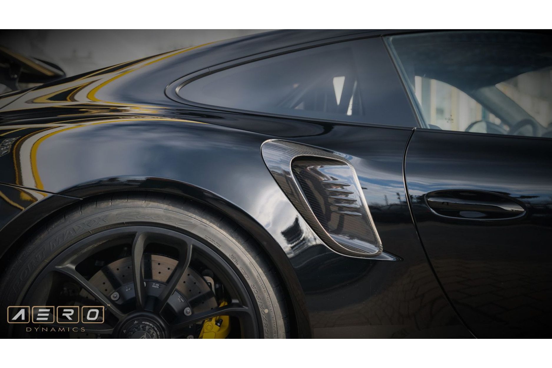 AERO Dynamics Carbon-Kit für Porsche 991.2 GT3RS (7) 