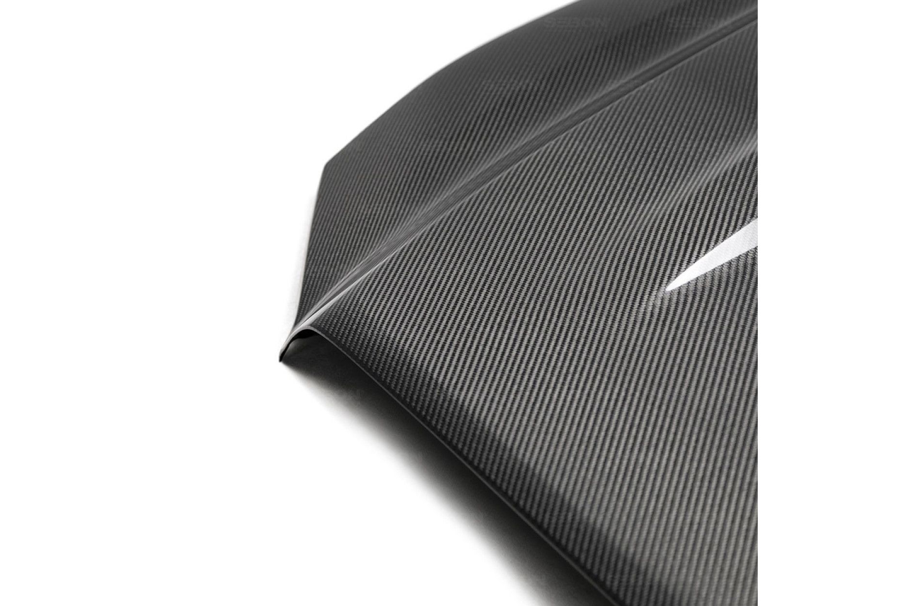 Seibon Carbon Motorhaube für Toyota Tacoma 2016-2019 Style TR (4) 