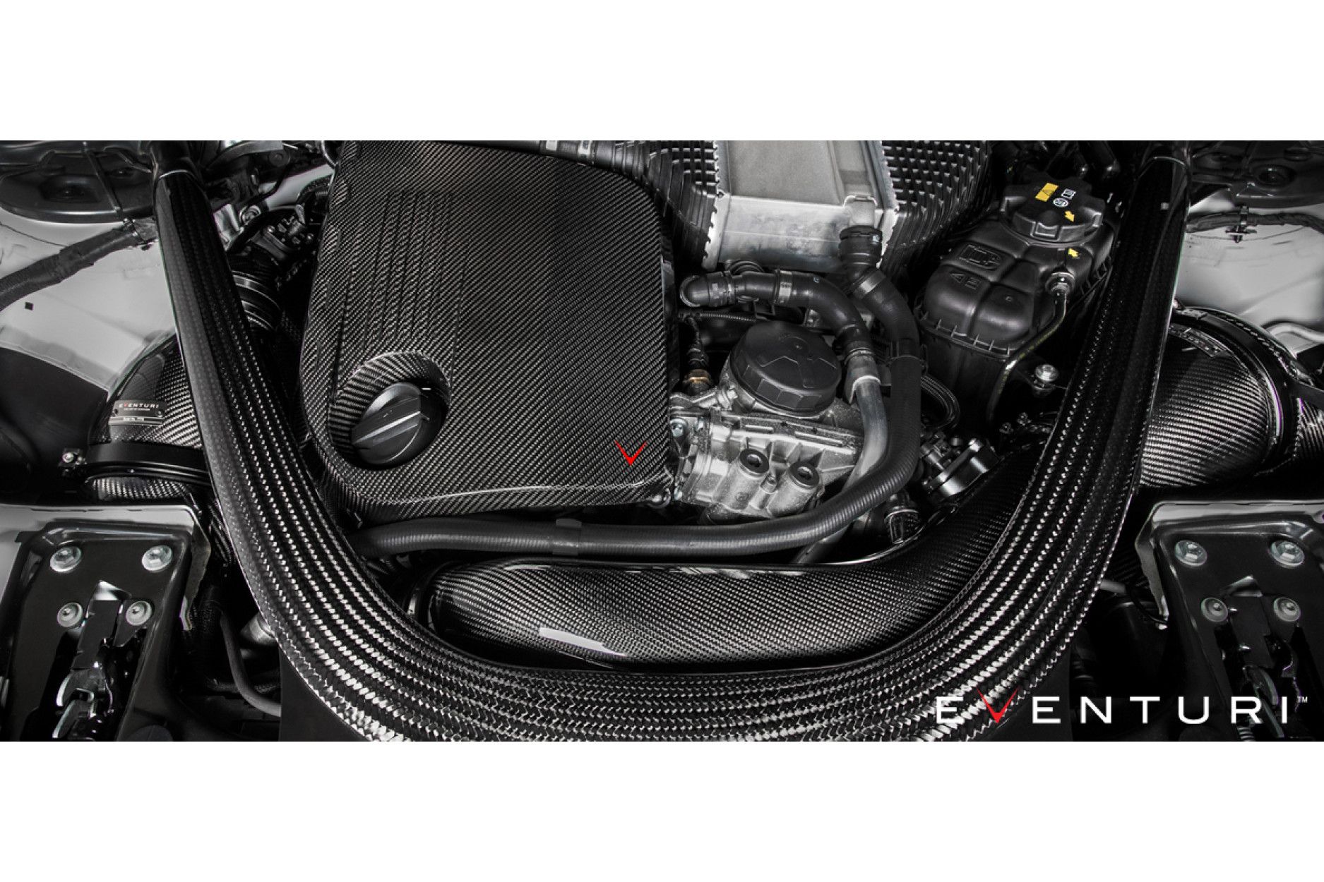 Eventuri Carbon Kevlar Ansaugsystem für BMW F87 M2 Competition (4) 