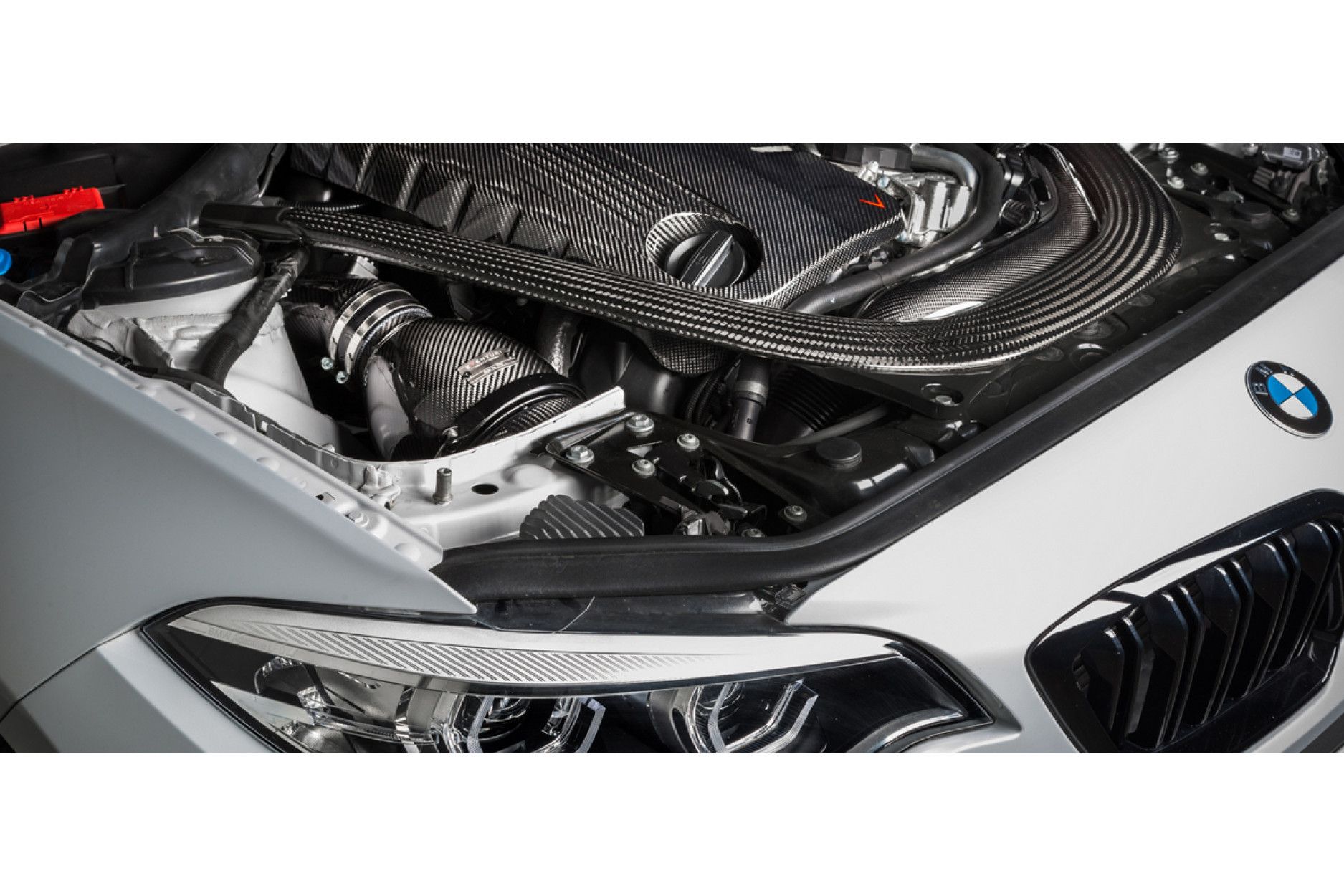Eventuri Carbon Kevlar Ansaugsystem für BMW F87 M2 Competition (8) 