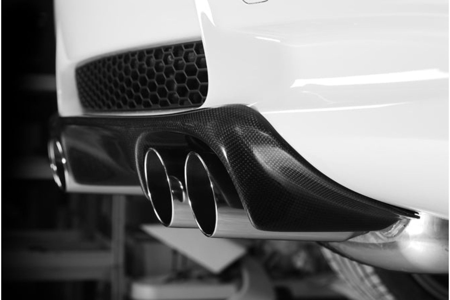 RKP Diffusor für BMW 3er E92 M3 1 x 1 Carbon - Sport (3) 