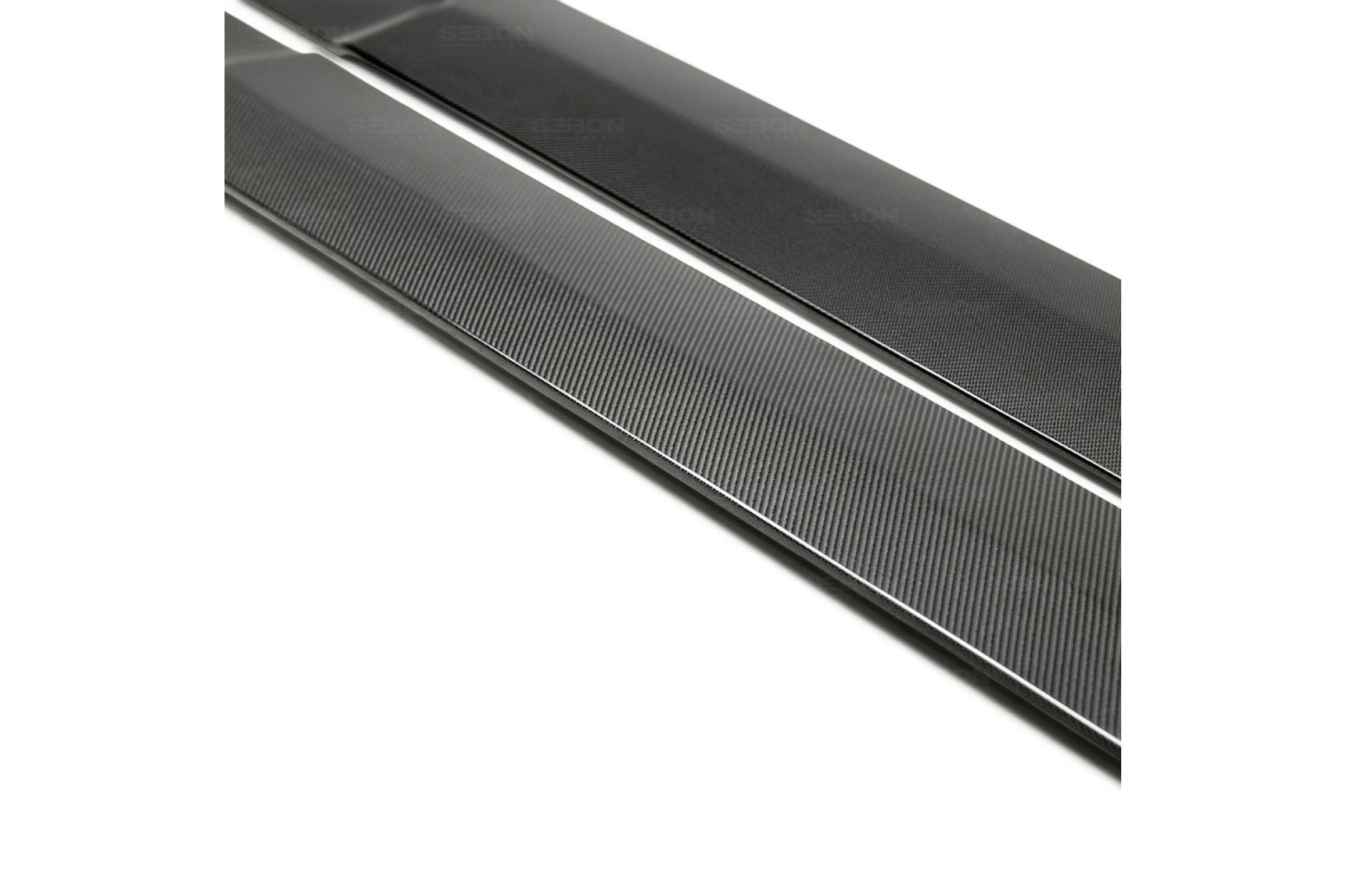 Seibon Carbon Seitenschweller für Infiniti Q60 2017-2019 Style TB (2) 
