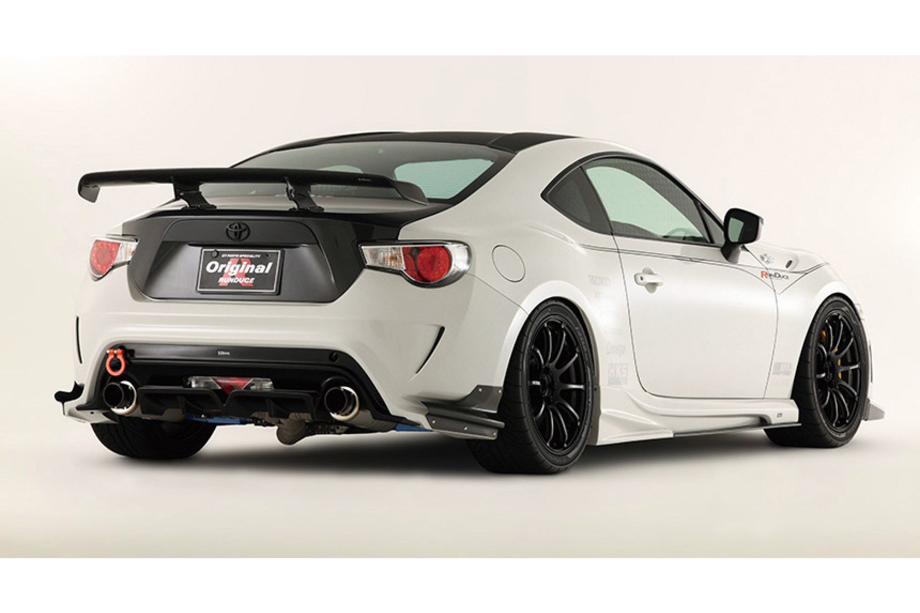 Varis GFK Seitenschweller für Toyota GT 86 - Arising II (2) 