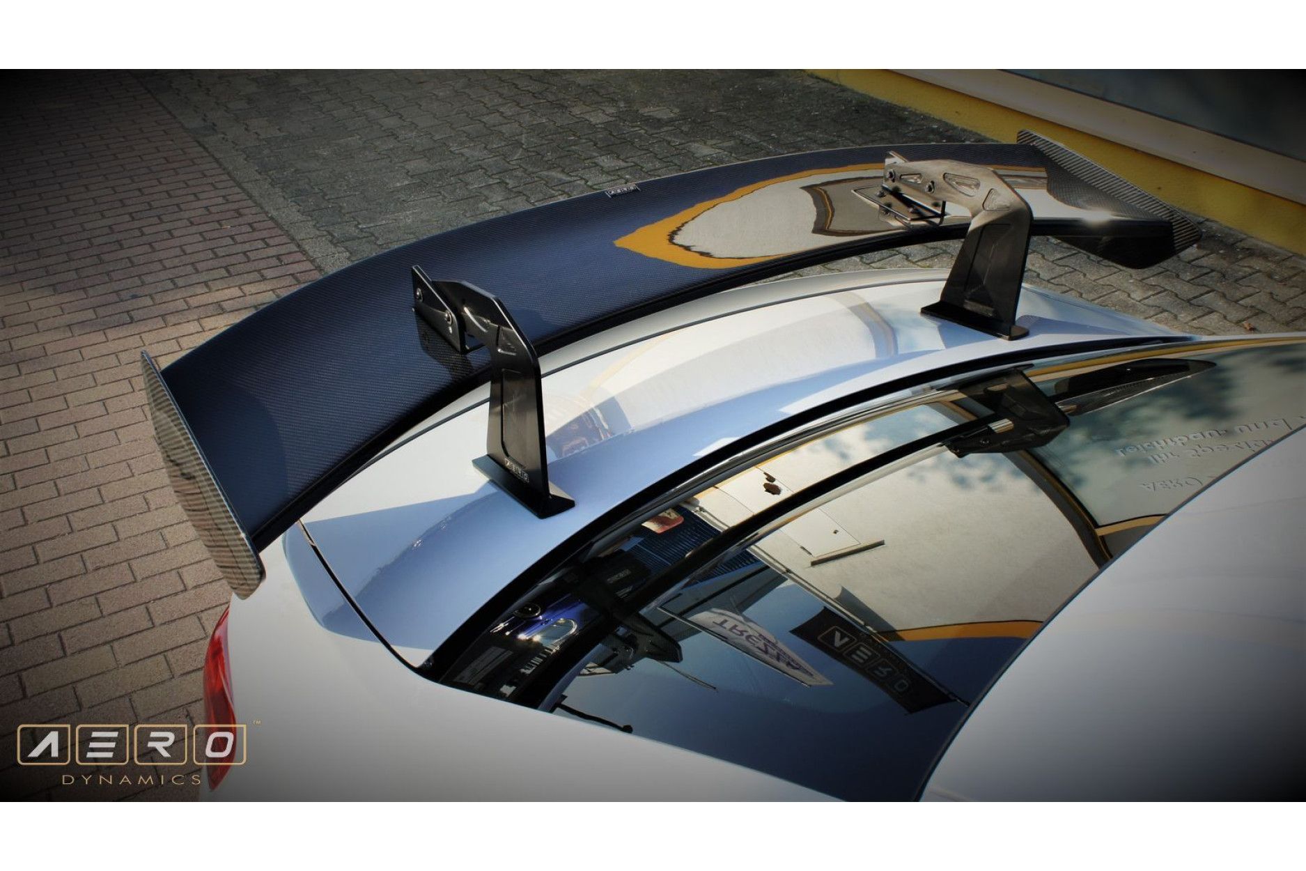 AERO Dynamics Heckflügel für Universal GT-Track Style - online kaufen bei  CFD