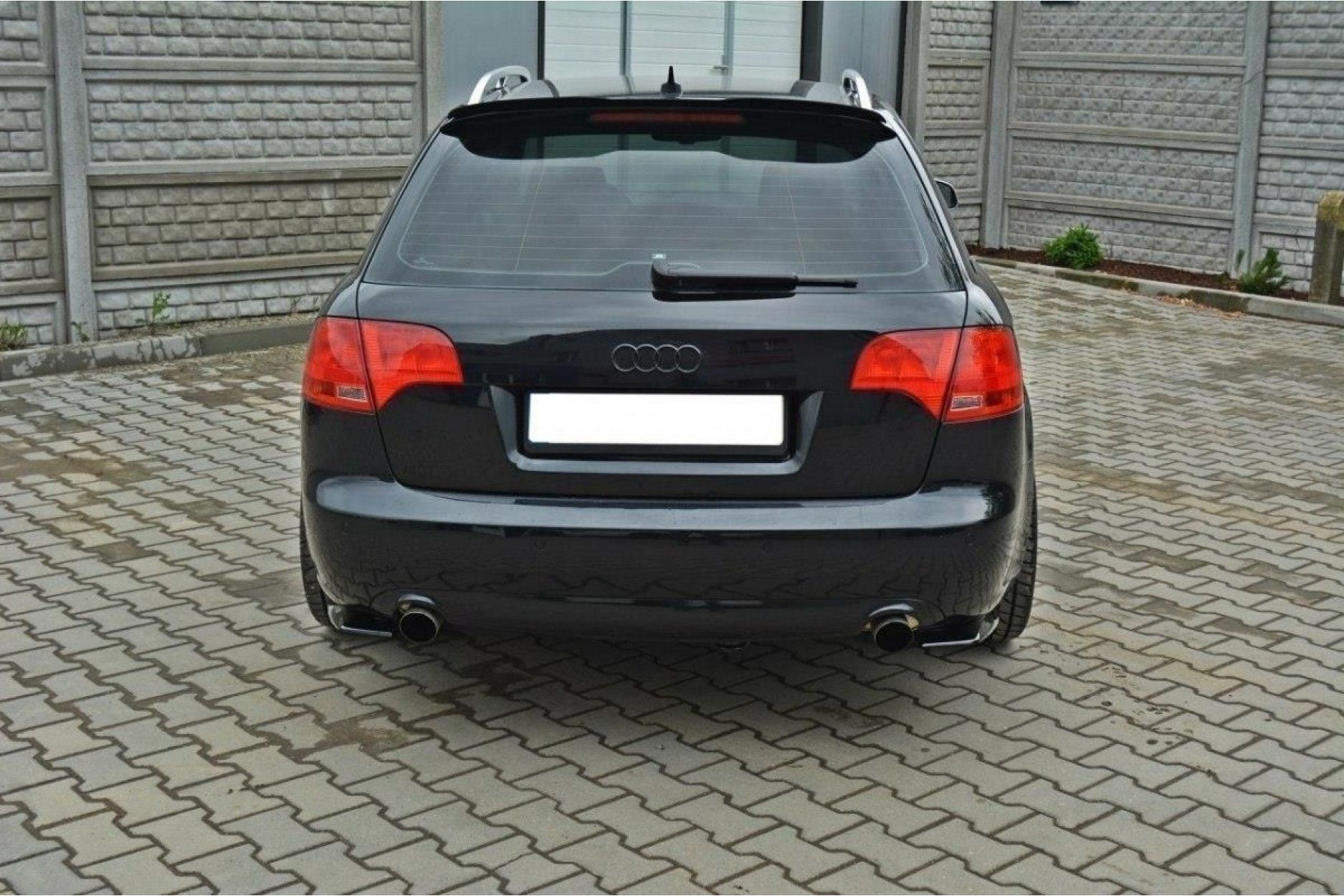 Maxton Design Diffusor-Erweiterungen für Audi A4 B7 schwarz hochglanz (3) 