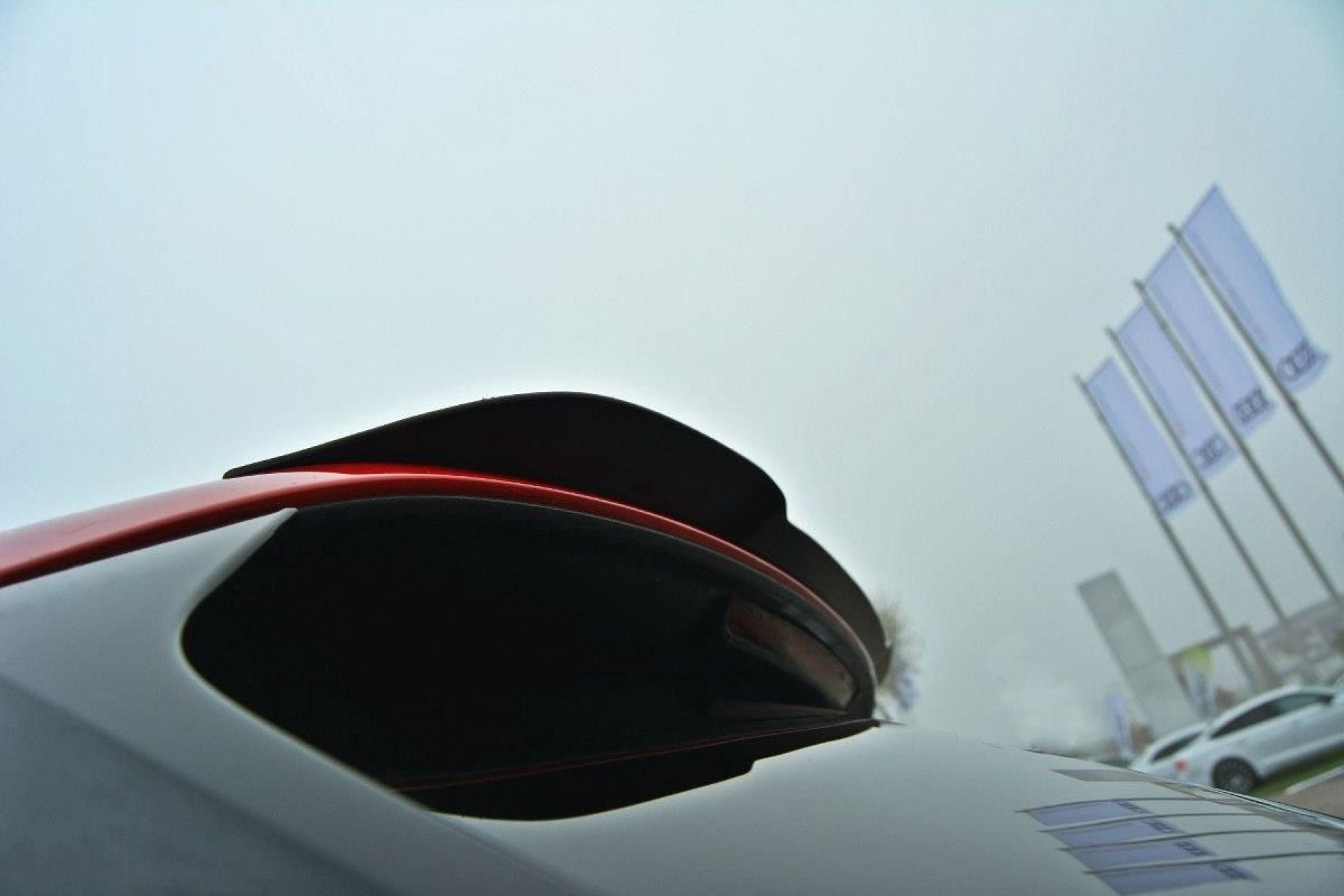 Maxton Design Spoiler für Audi B9 S4 Kombi schwarz hochglanz (2) 