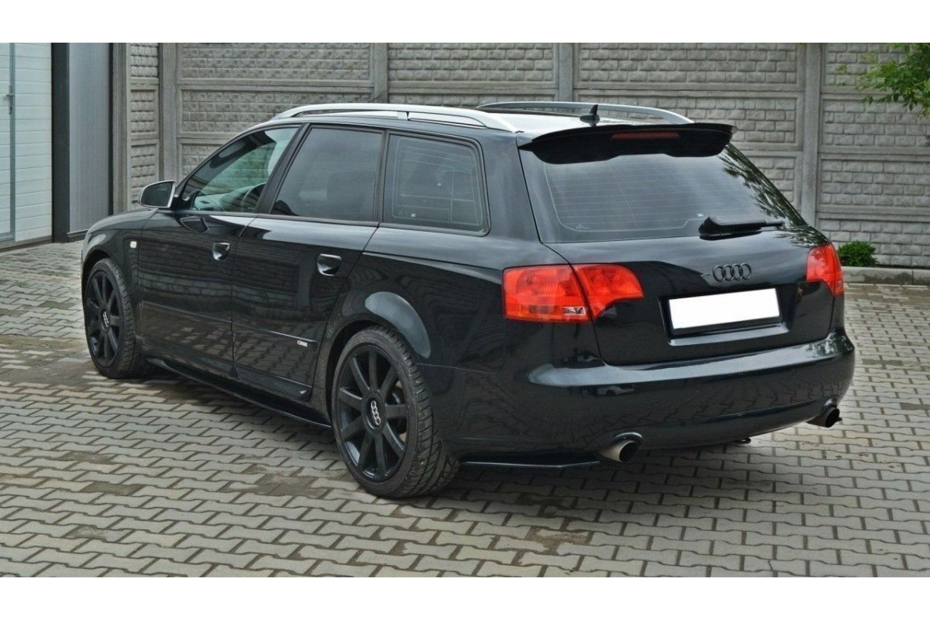 Maxton Design Seitenschweller für Audi B7 S4 schwarz hochglanz