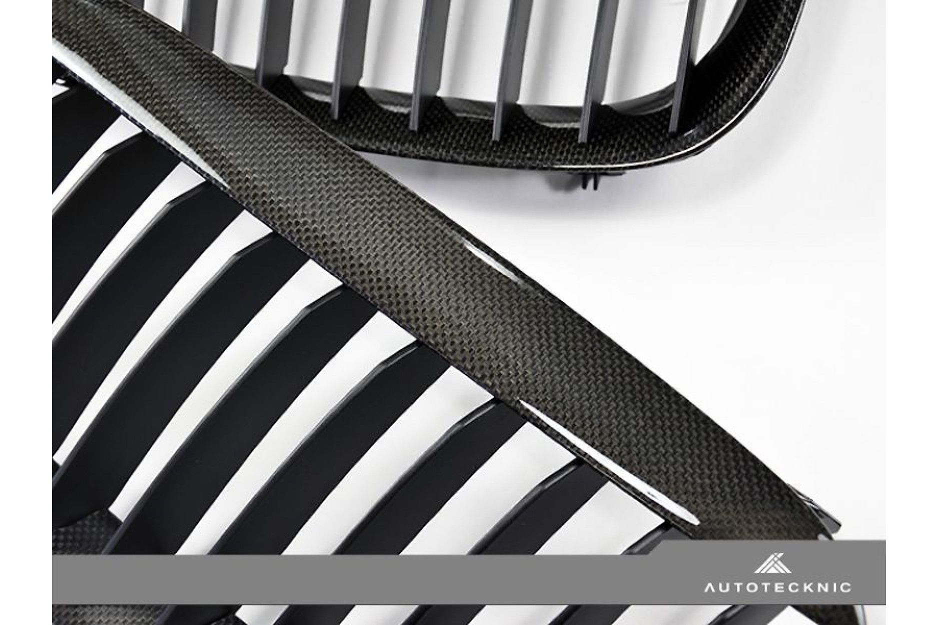 AutoTecknic Carbon Frontgrill - E63 Coupe (3) 