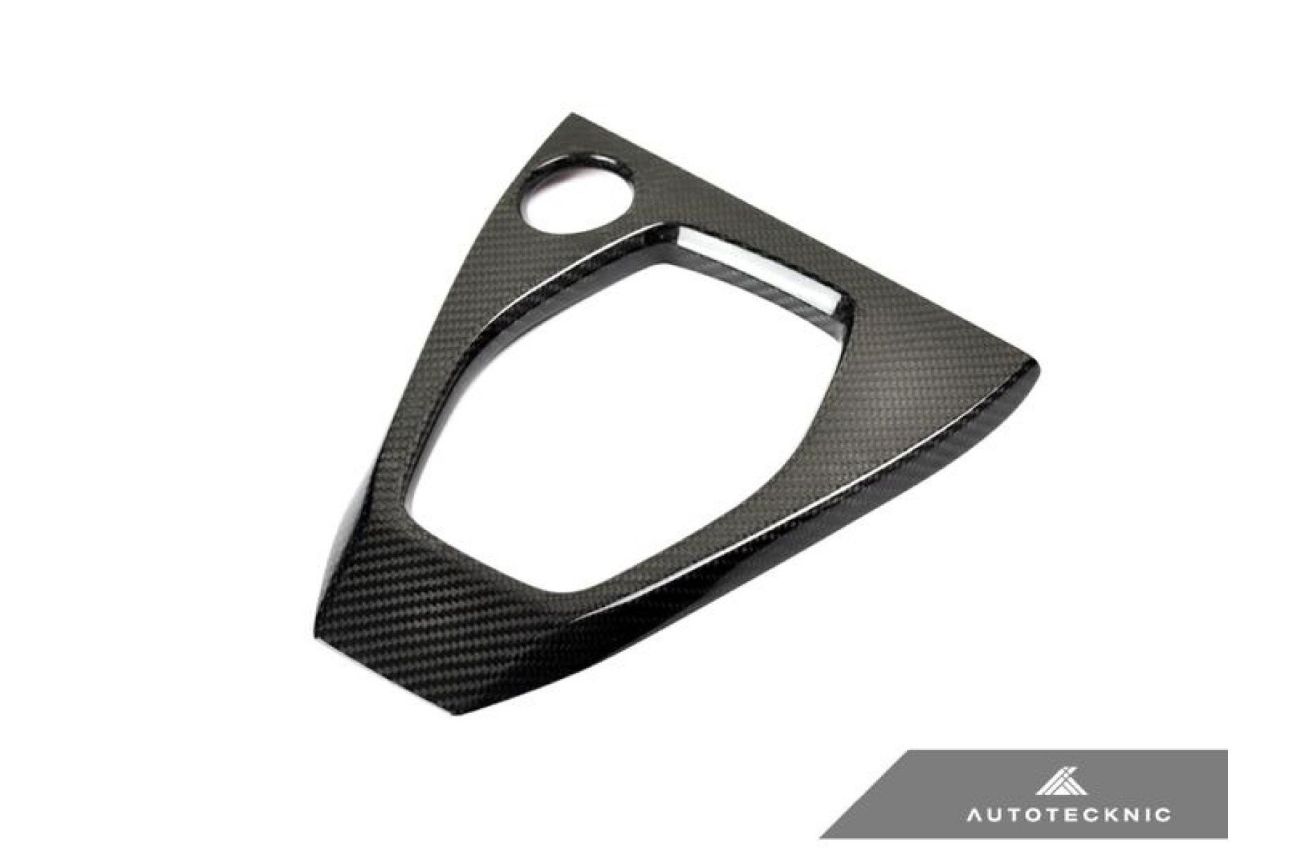 Autotecknic Carbon Schaltumrandung für Nissan Skyline R35 GT-R 2017