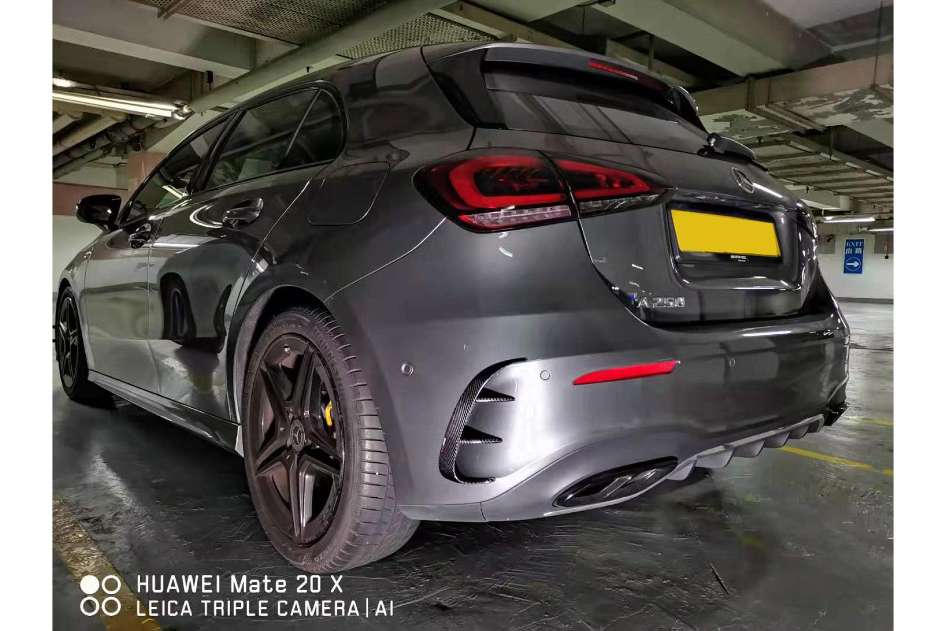 Boca Carbon Heckeinsätze für Mercedes W177 mit AMG-Paket