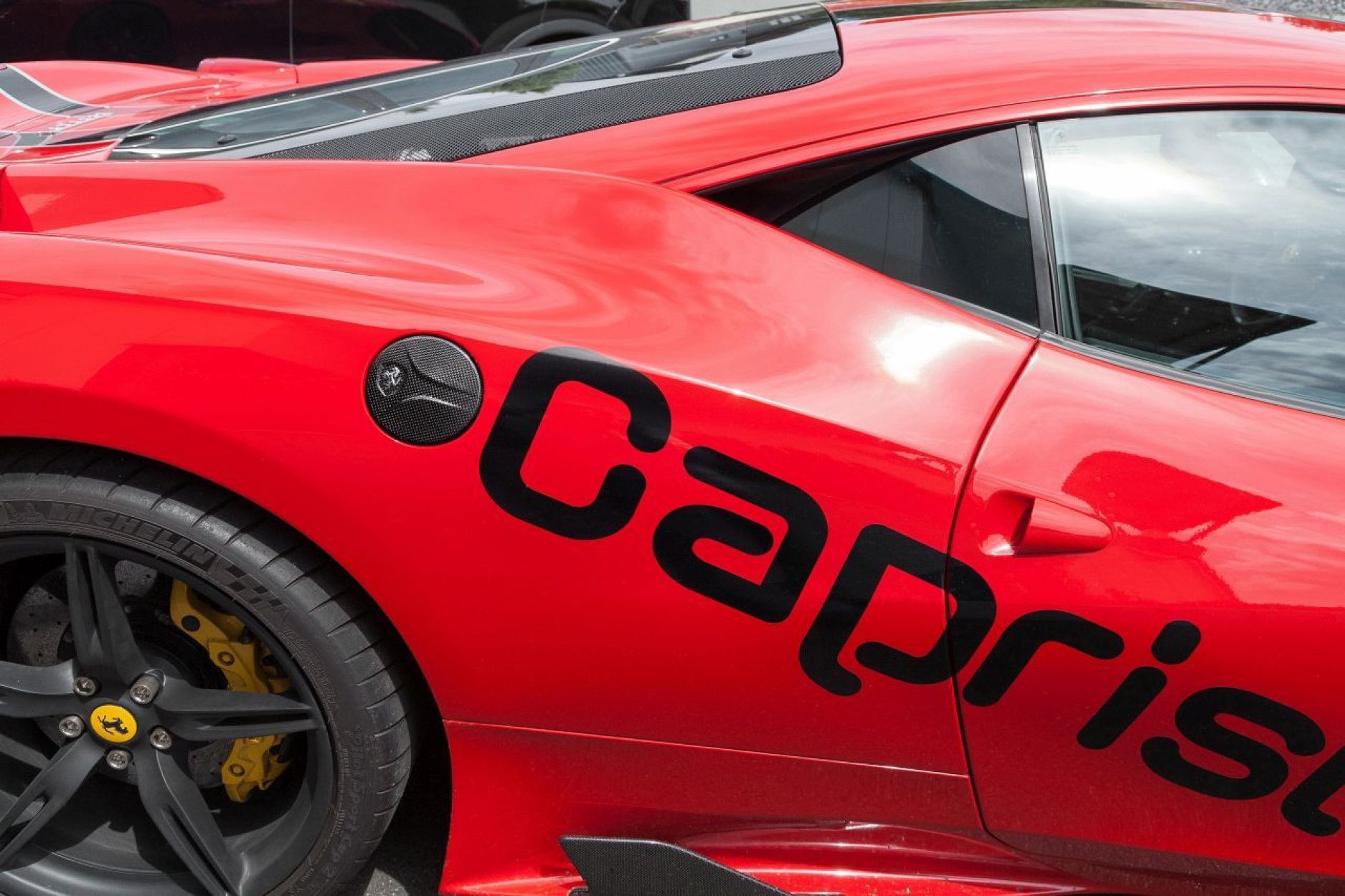 Capristo Carbon Tankdeckel für Ferrari 458 Speciale Spider Italia - online  kaufen bei CFD