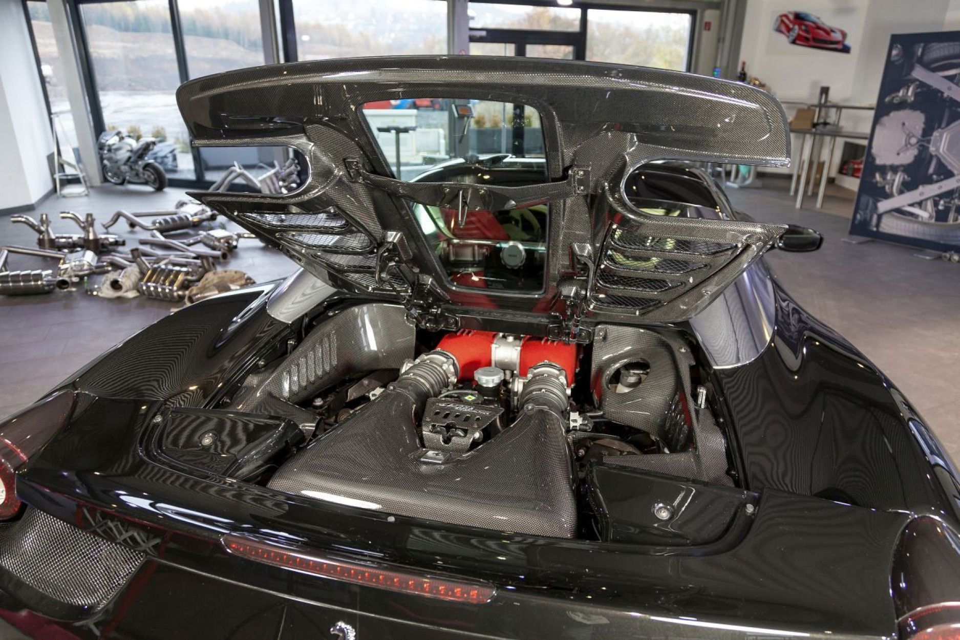 Capristo Carbon Motorverkleidung für Ferrari 458 Spider (4) 