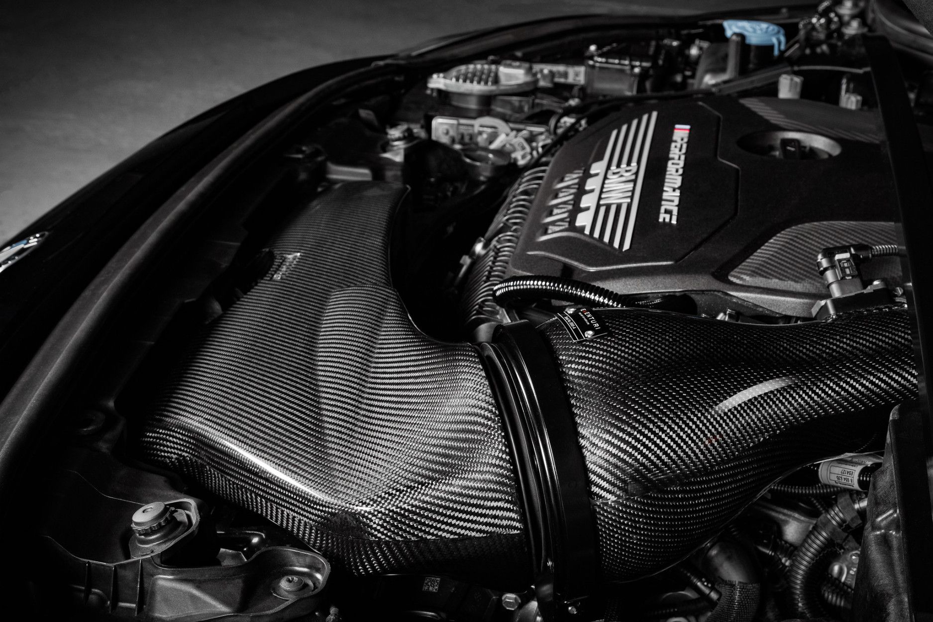Eventuri Carbon Ansaugsystem für BMW F40 M135i | F44 M235i | F39 X2 M35i (24) 