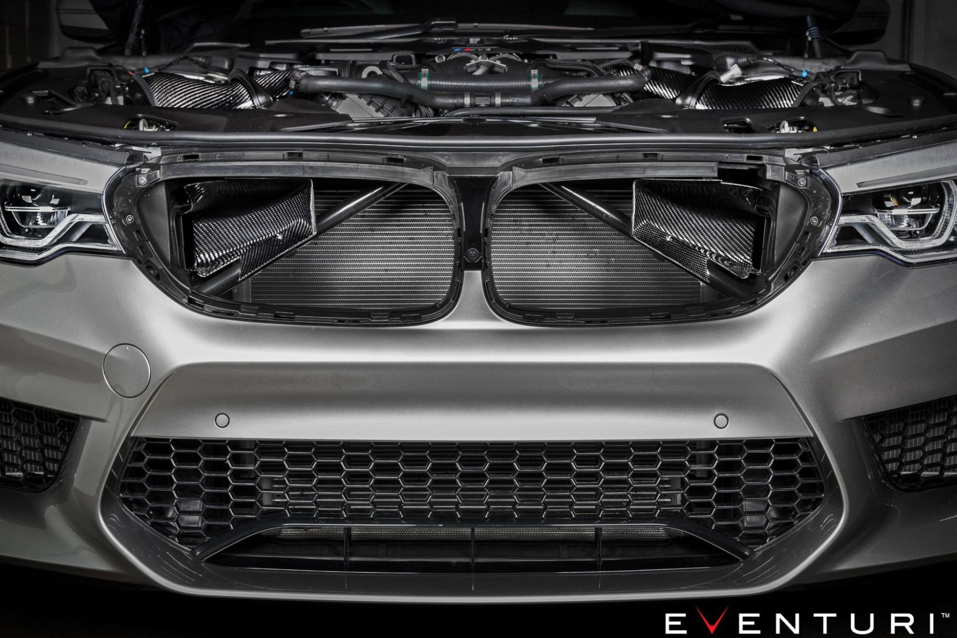 Eventuri Carbon Ansaugsystem für BMW F90 M5 und F92 M8 V2 (12) 