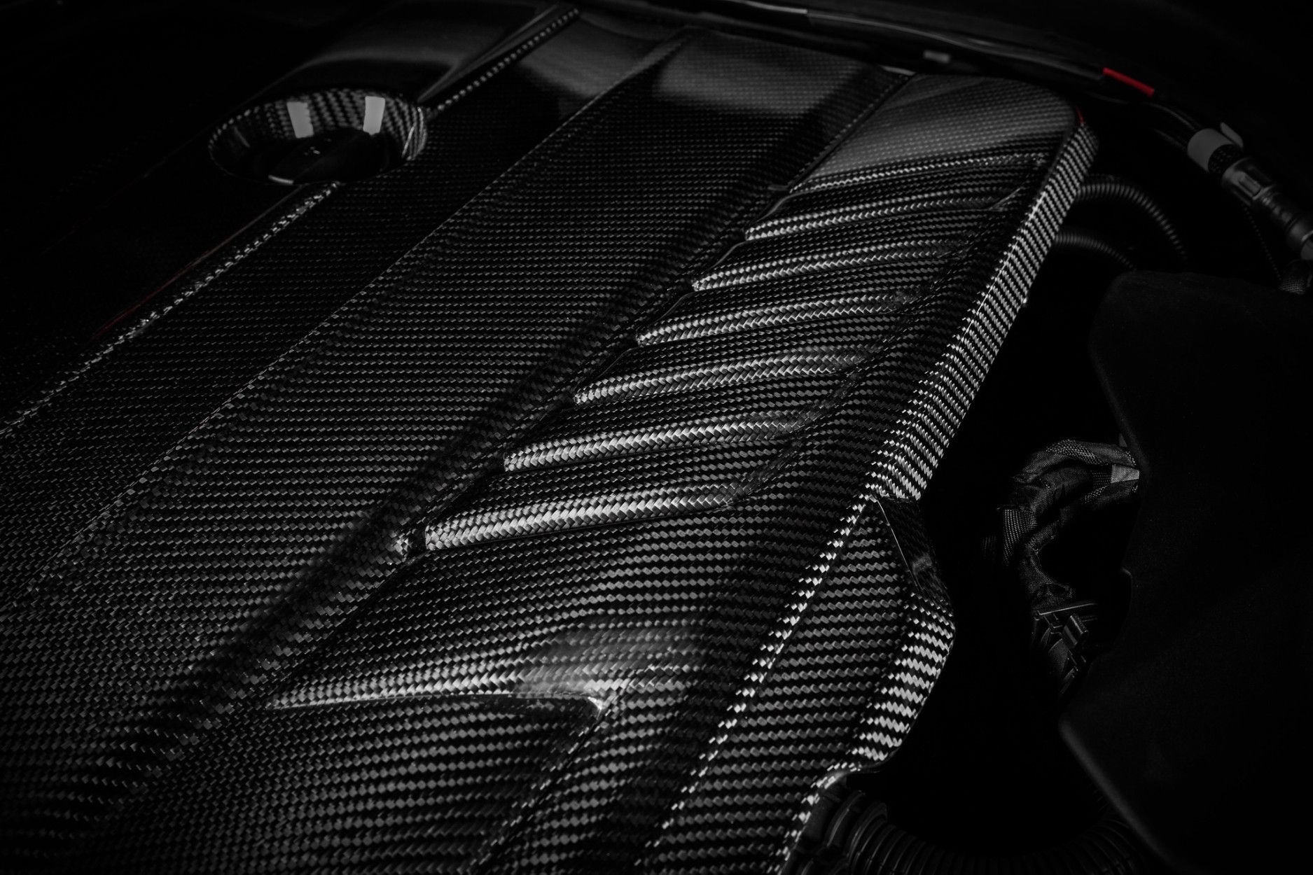 Eventuri Carbon Motorabdeckung für Toyota Supra MK5 A90 2020+ (5) 