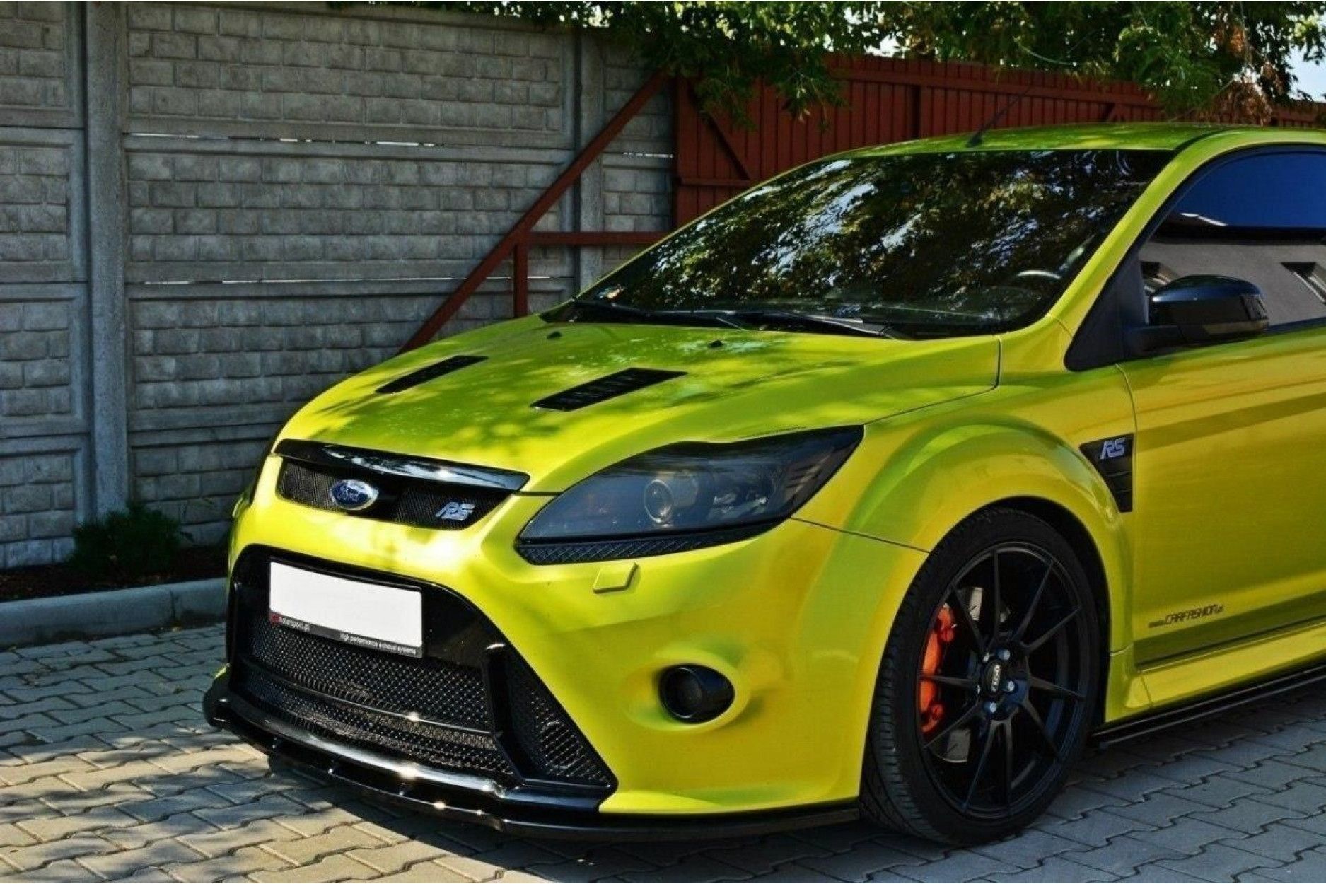 Бампера форд тюнинг. Ford Focus RS mk2. Ford Focus RS 2008. Ford Focus 2 RS дорестайлинг. Форд фокус РС 2008.