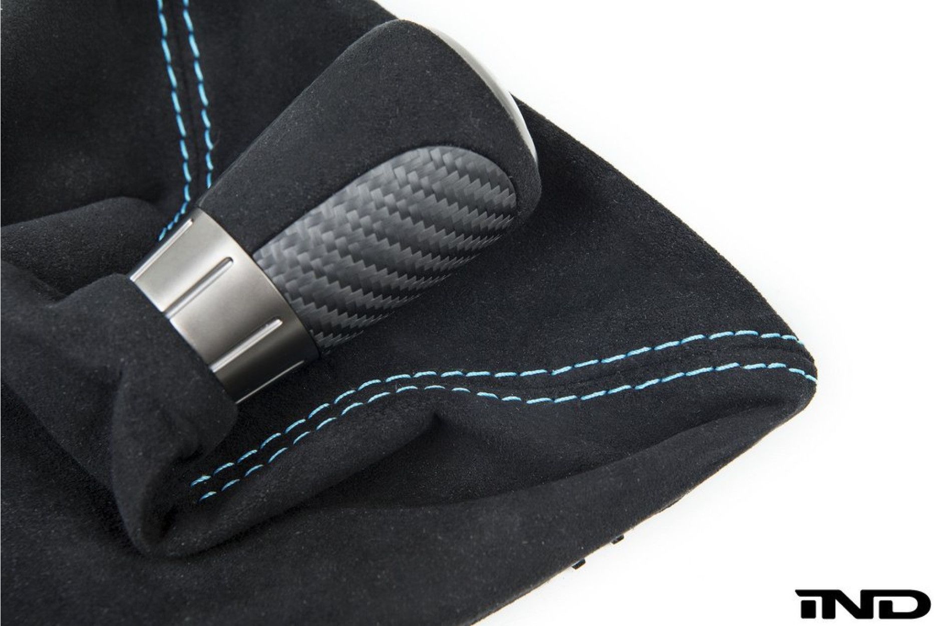 IND Carbon Schaltknauf inklusive Schaltsack mit gefärbten Nähten Polar Blau  matt carbon für BMW F87 M2 und M2 Competition - online kaufen bei CFD