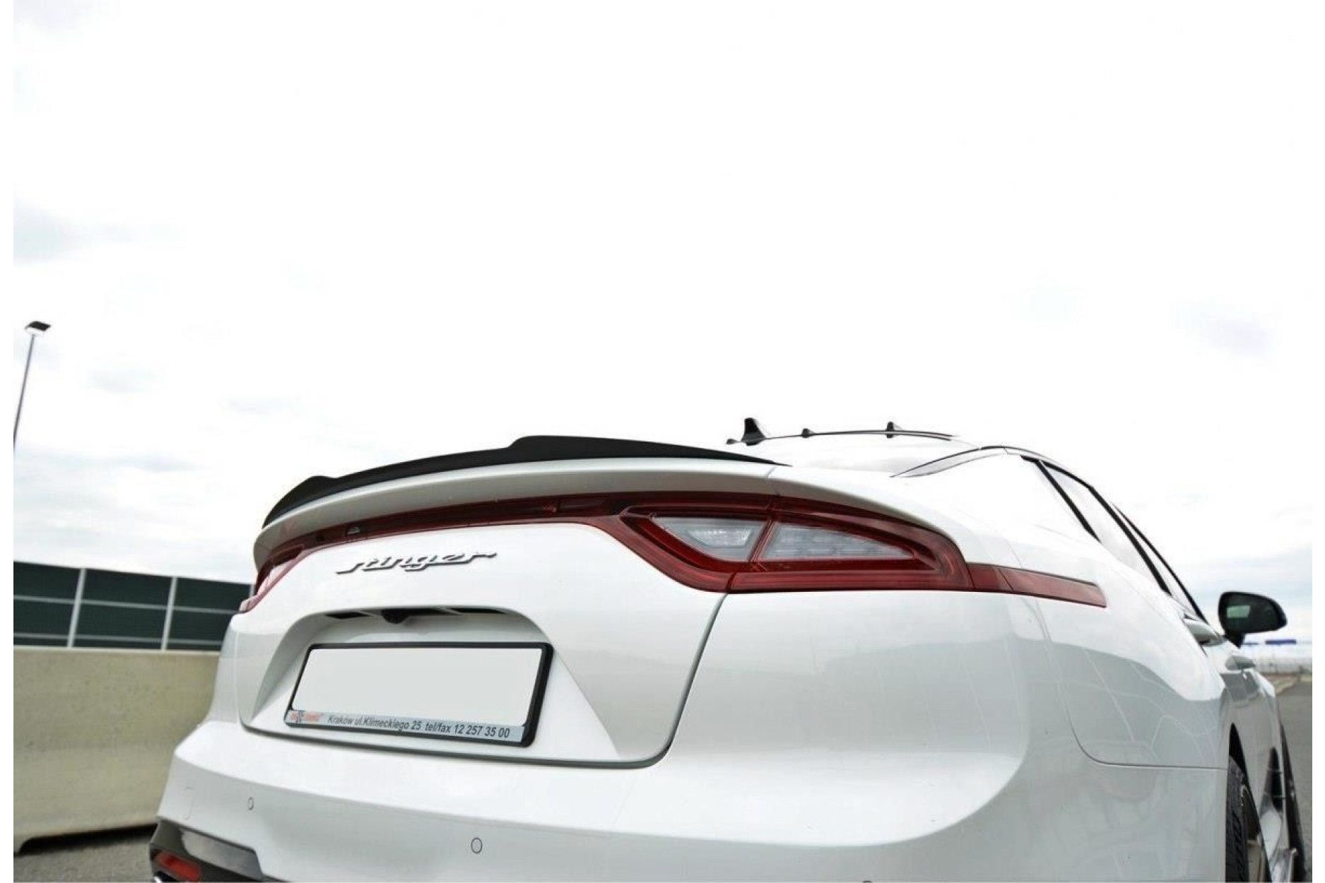Maxton Design Spoiler für Kia Stinger MK1 GT schwarz hochglanz
