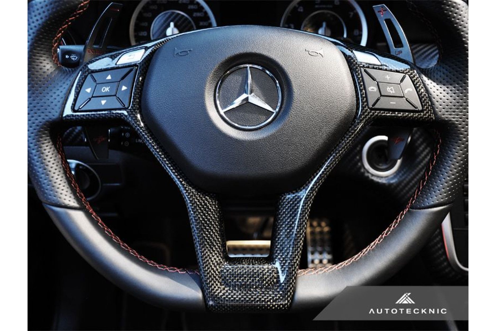 AutoTecknic Carbon-Lenkrad-Zierleiste - Mercedes-Benz (Verschiedene  Fahrzeuge) - online kaufen bei CFD