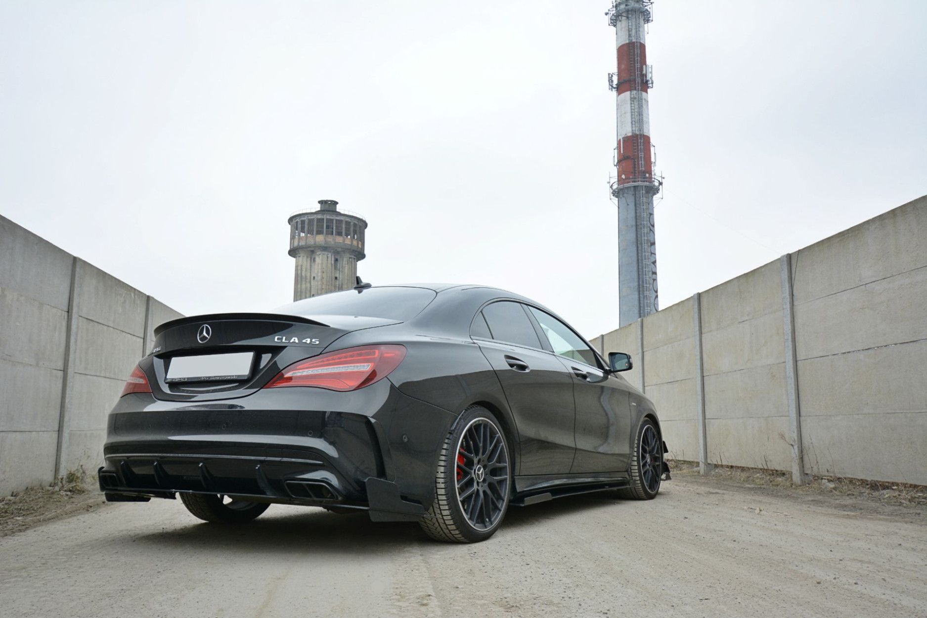 Maxton Design Racing-Diffusor-Erweiterungen für Mercedes CLA-Klasse C117 CLA45 AMG|A45 AMG Facelift schwarz unbearbeitet (3) 