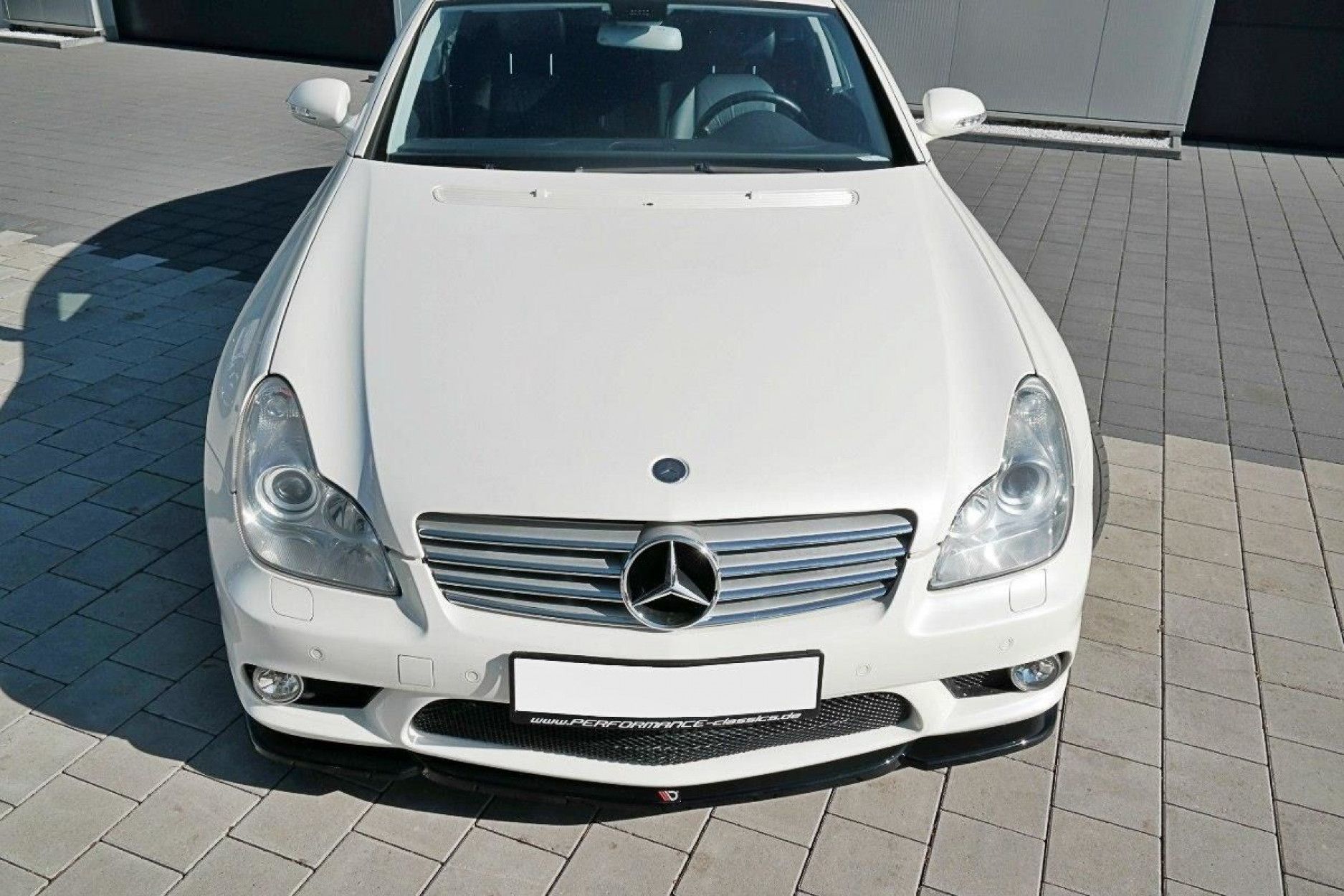 Maxton Design Frontlippe für Mercedes CLS-Klasse C219 CLS55 AMG schwarz hochglanz (3) 