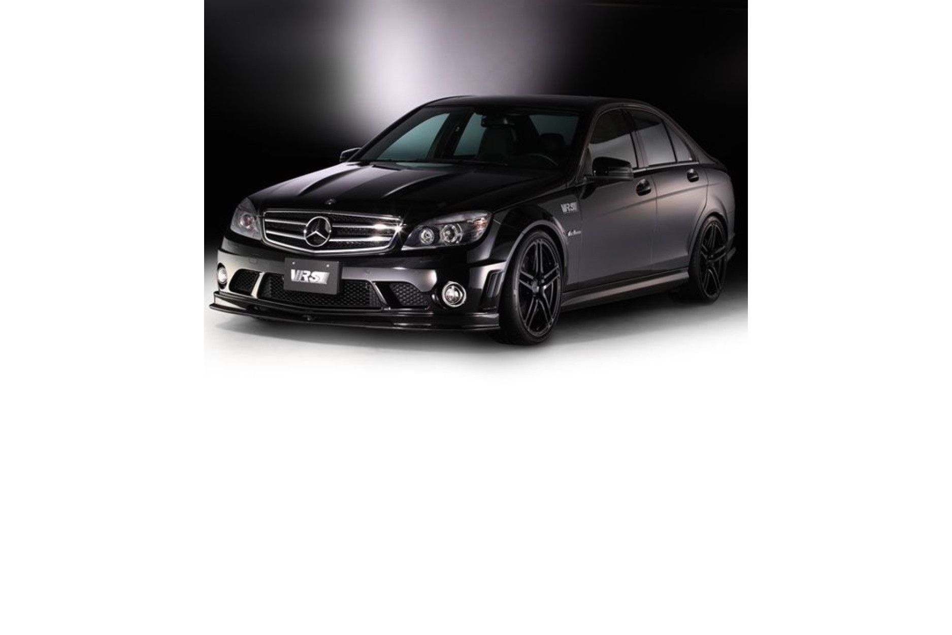Varis Carbon Frontlippe für Mercedes Benz C63 AMG W204