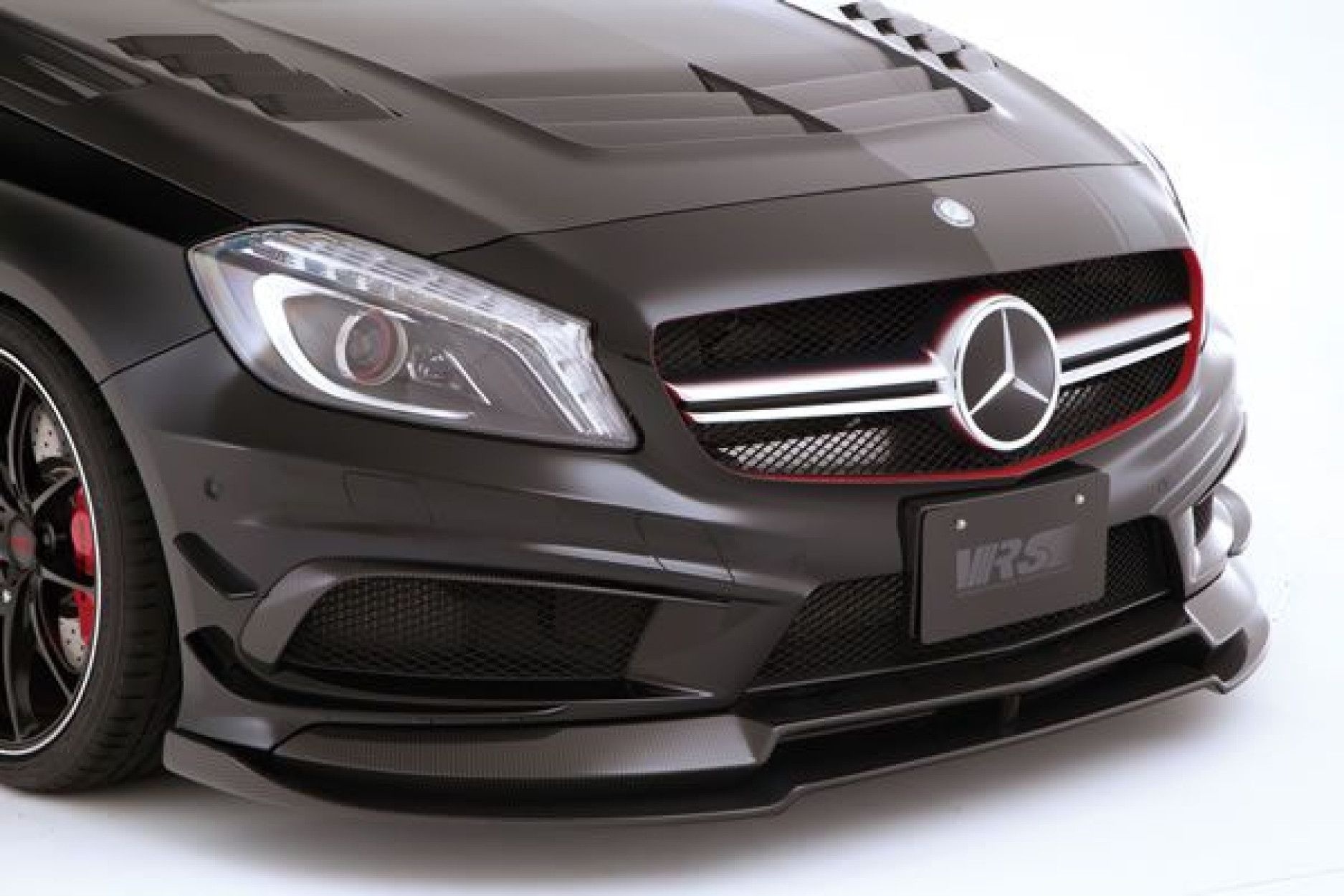 Varis Carbon Heckflügel für Mercedes Benz W176 A45 AMG - online kaufen bei  CFD