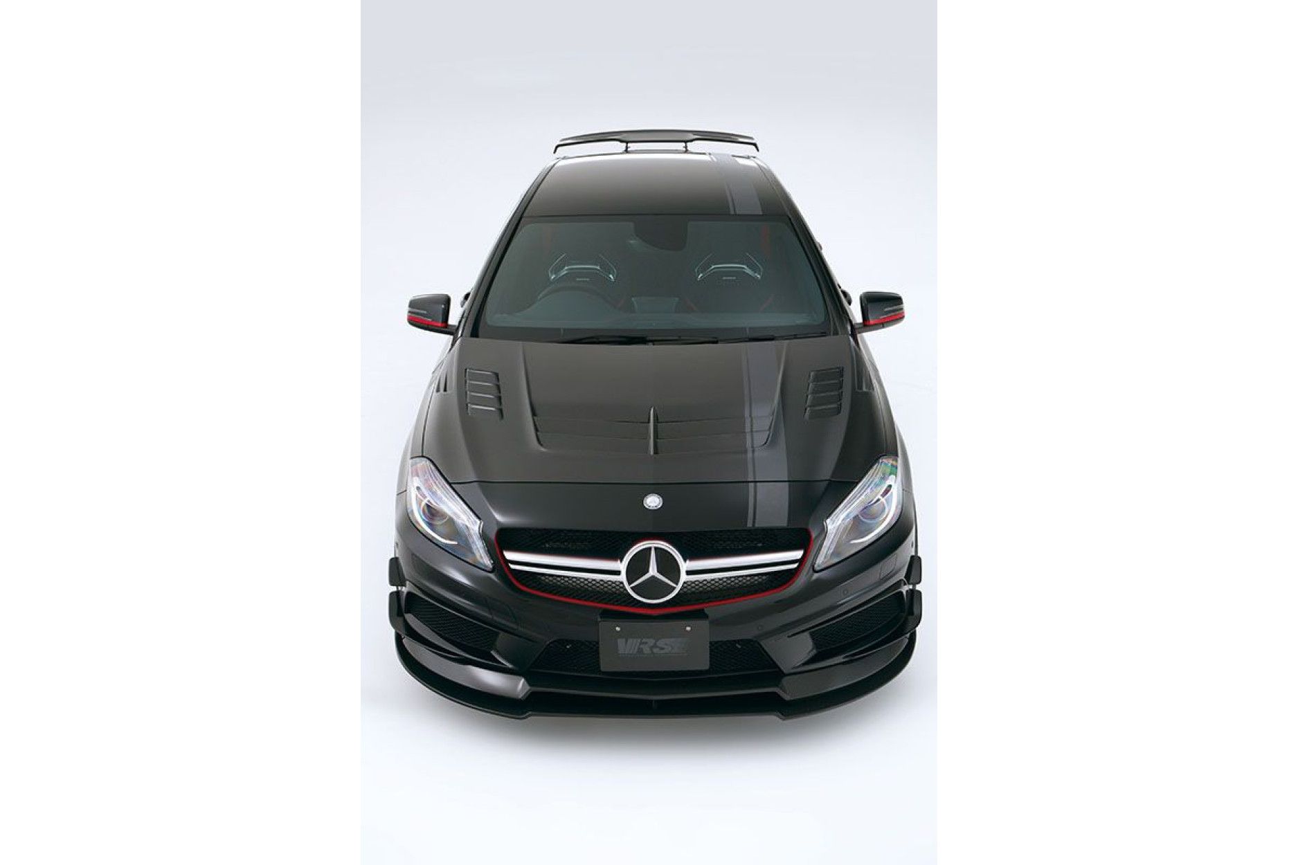 Varis Carbon Cooling Motorhaube System 2 für Mercedes Benz W176