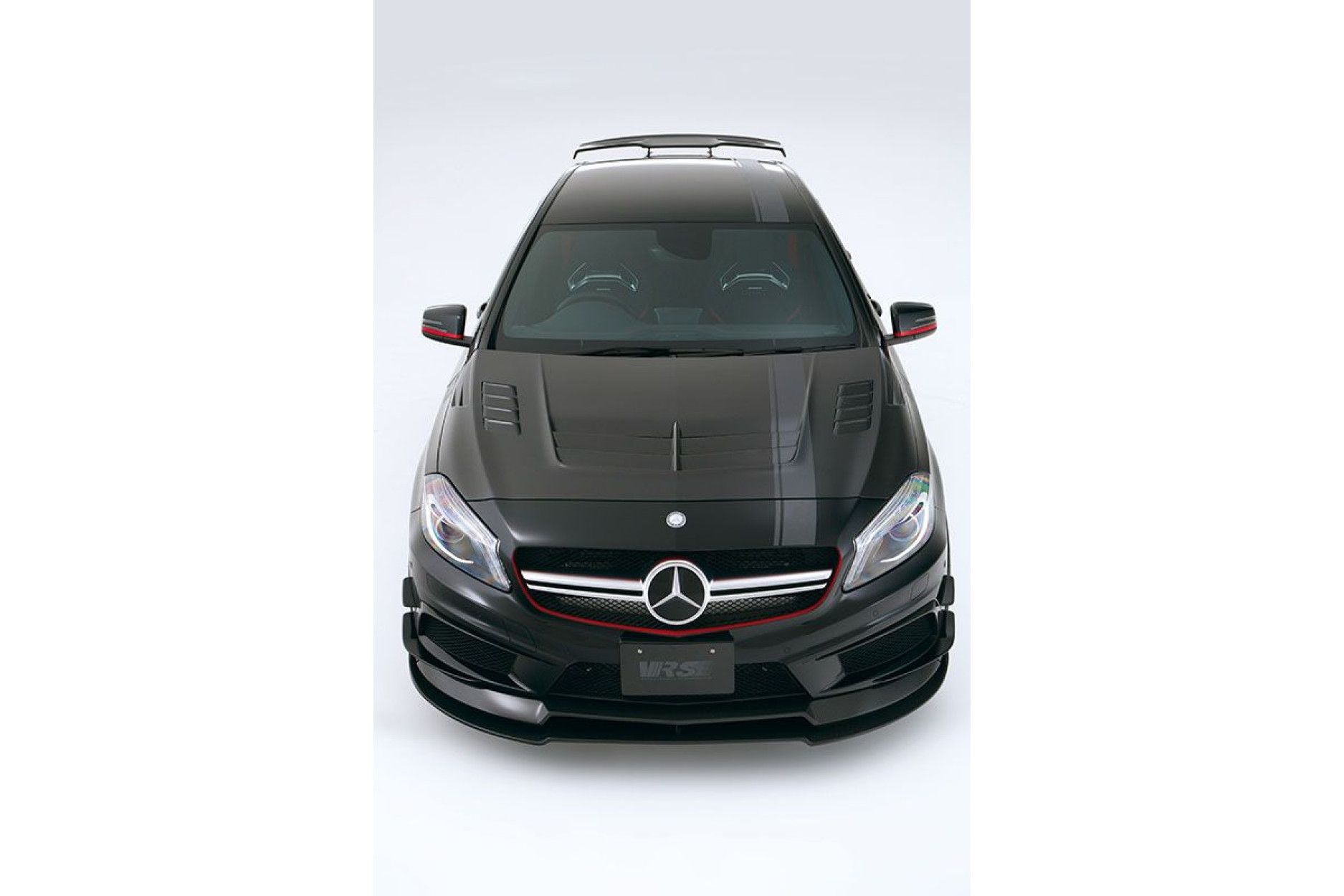 Varis Carbon Cooling Motorhaube System 1 für Mercedes Benz W176 A45 AMG (5) 
