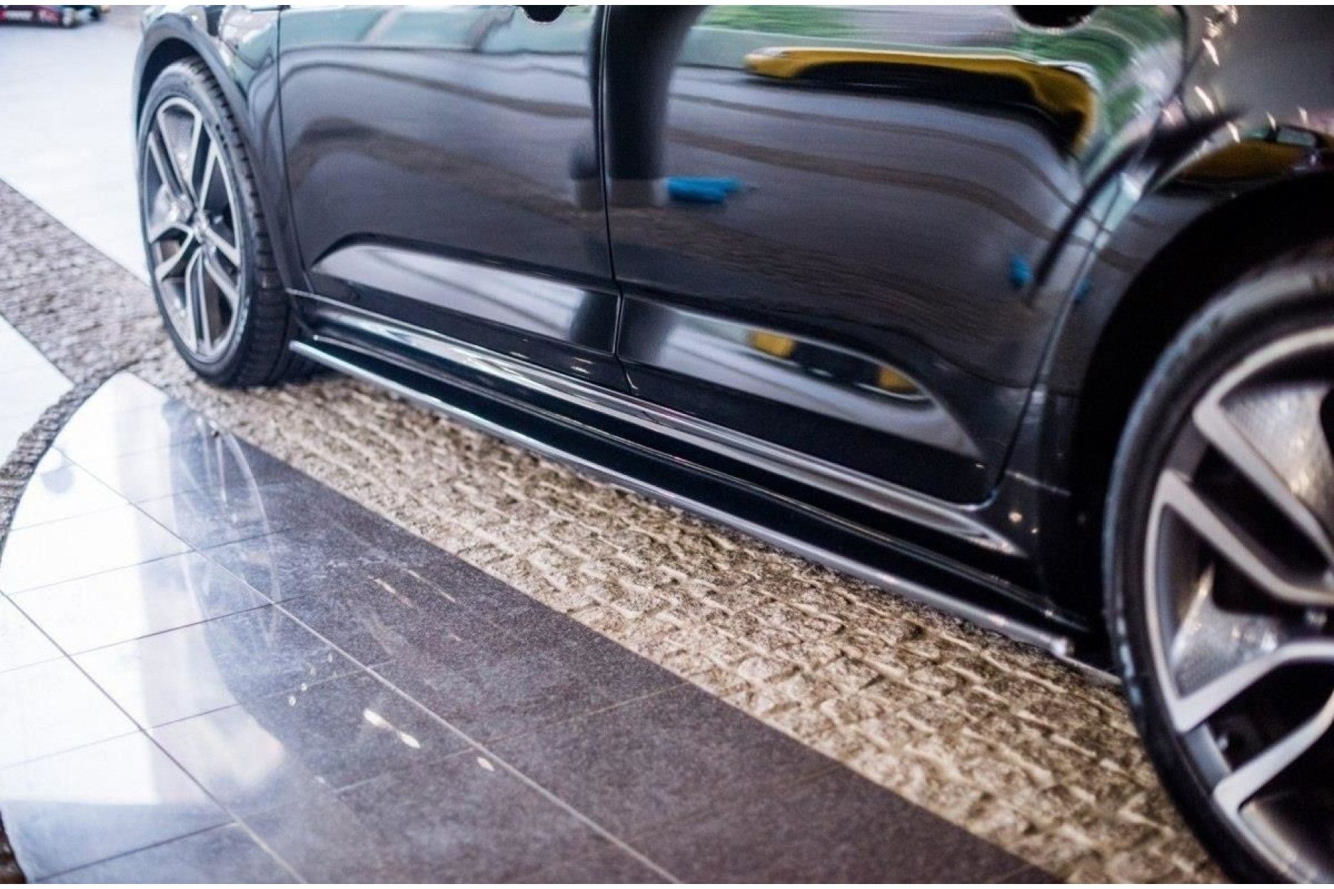 Maxton Design Seitenschweller für Renault Talisman schwarz hochglanz (3) 