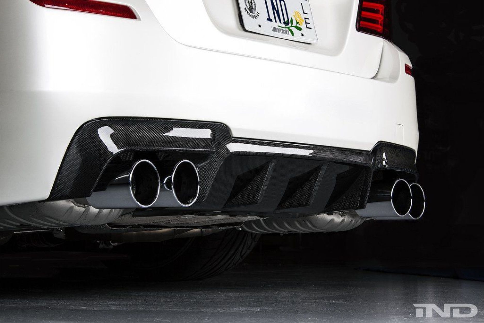 Диффузор m. BMW m5 f10 Diffuser. Диффузор BMW f10. BMW f10 диффузор Performance. BMW 5 f10 диффузор m Performance.