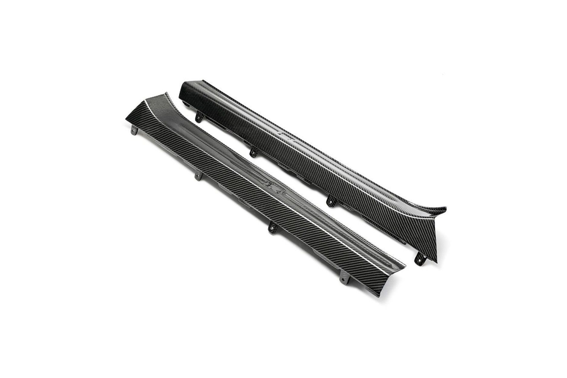 Seibon Carbon Interieur für Nissan Skyline R35 GT-R 2009 - 2019 Türschweller OE-Style