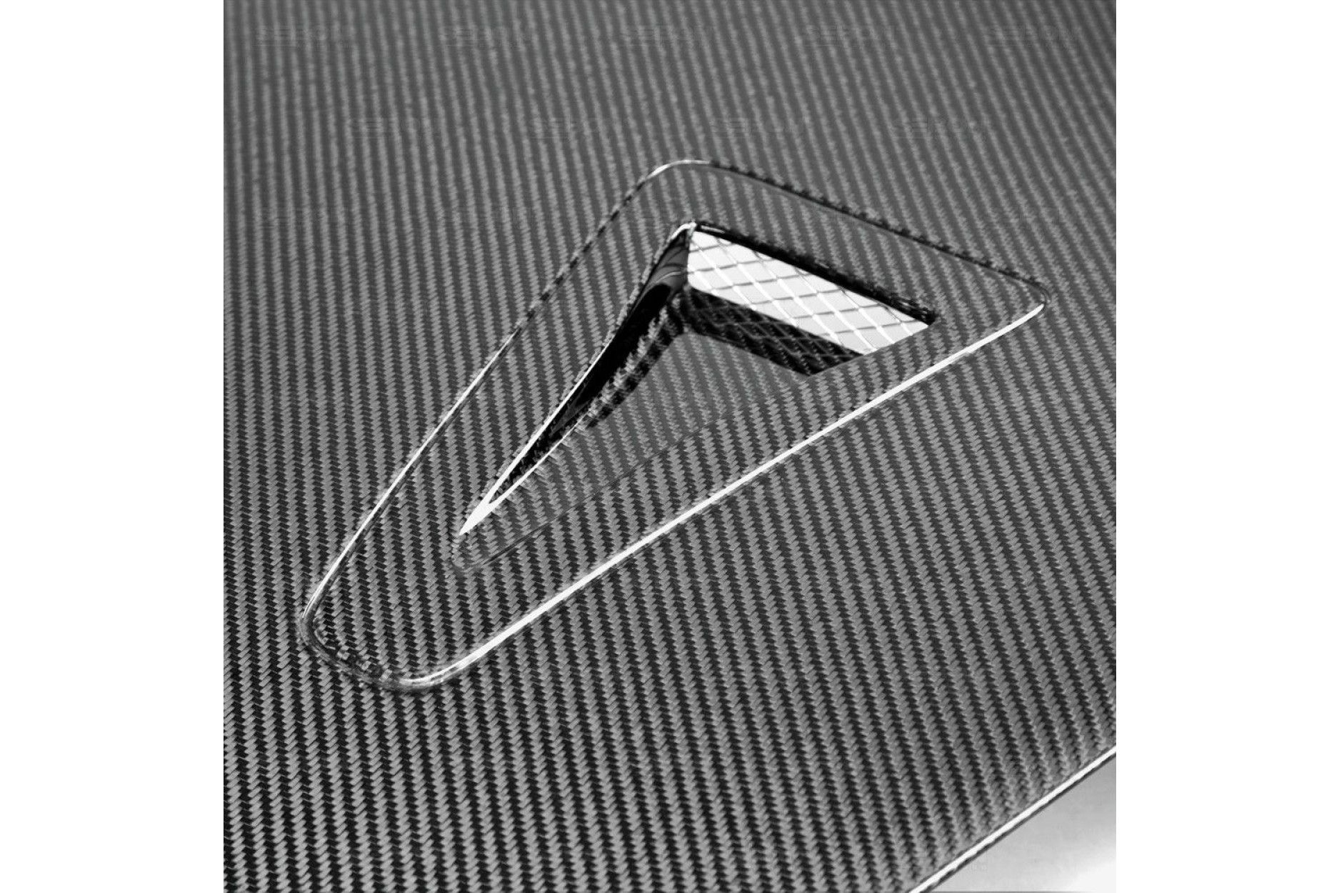 Seibon Carbon Motorhaube für Nissan Juke 2011 - 2015 GTR-Style (2) 