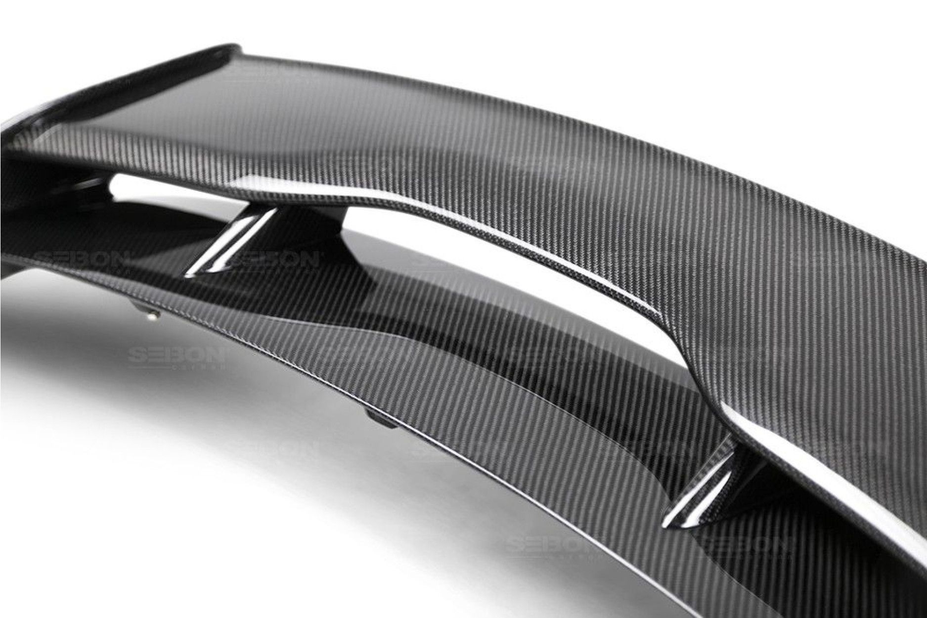 Seibon Carbon Spoiler für Ford Focus RS 2016 OE-Style (3) 