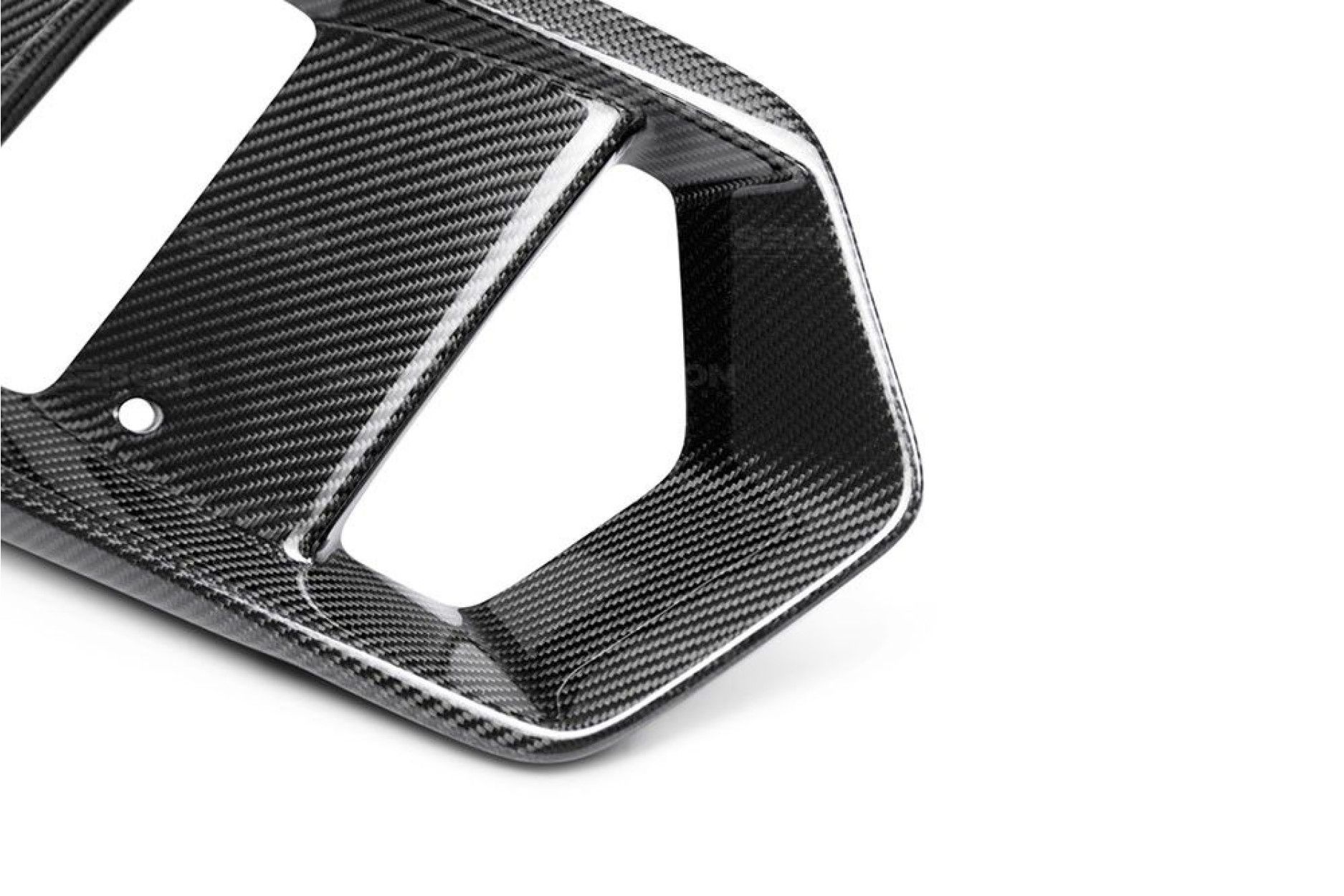 Seibon Carbon Verkleidung für FORD Focus RS Nebellichtverkleidung 2016-2018 OE-Style (5) 